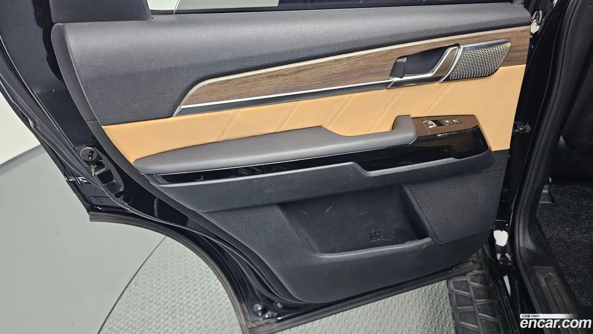 Mohave Kia 2020.2-INNER-035