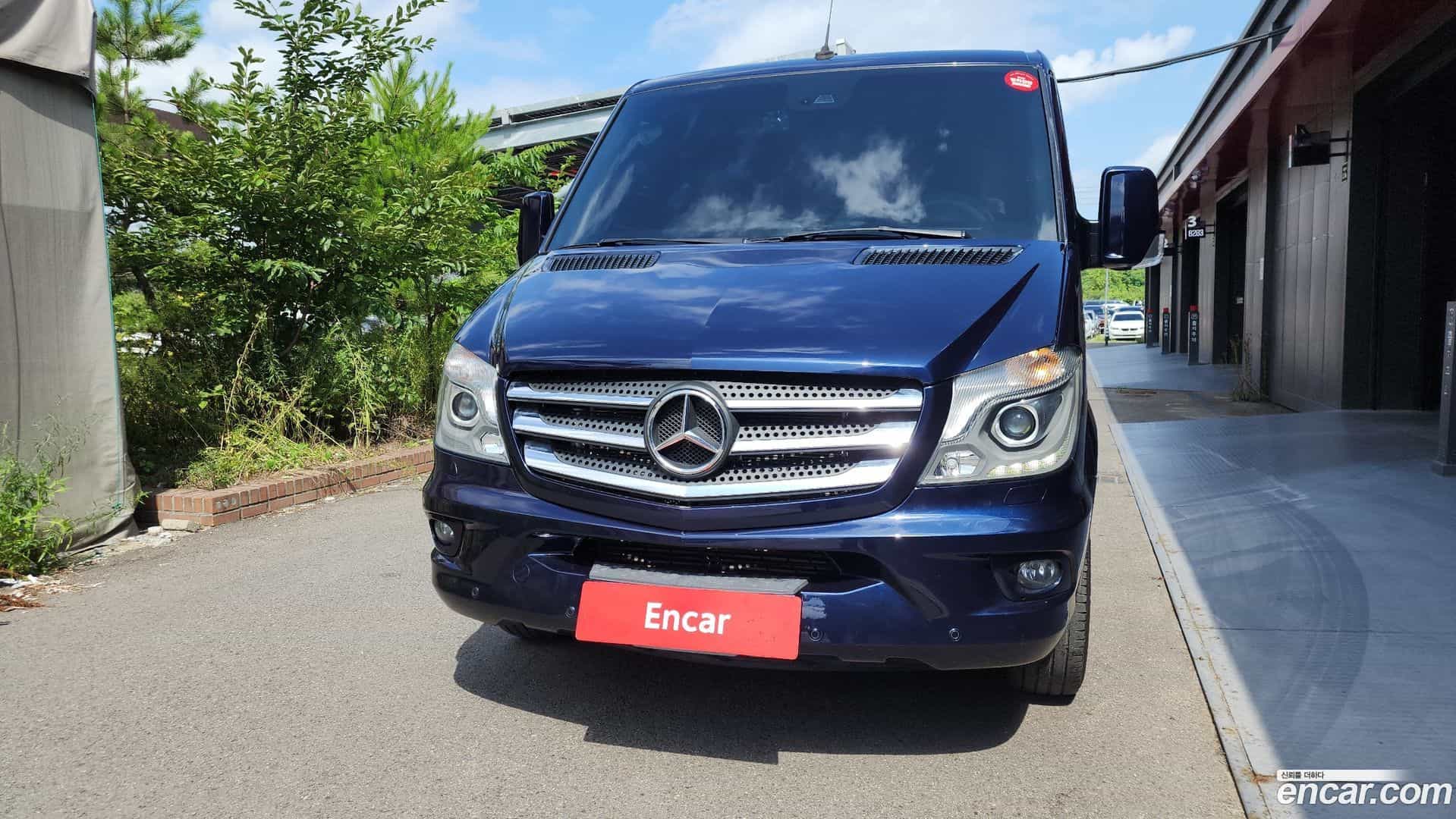Sprinter Mercedes-Benz 2021.11-OUTER-003