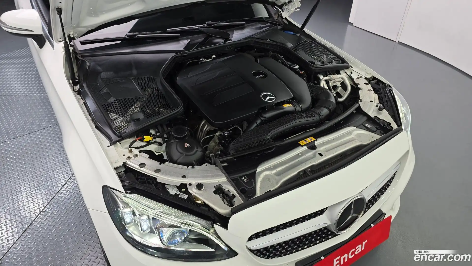 C-Class Mercedes-Benz 2021.0-OUTER-006