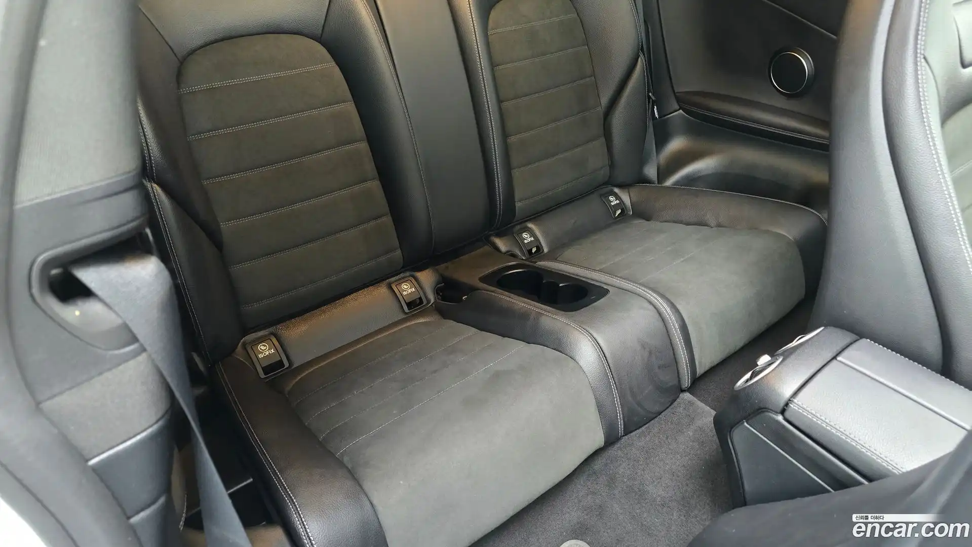 C-Class Mercedes-Benz 2021.0-OPTION-015