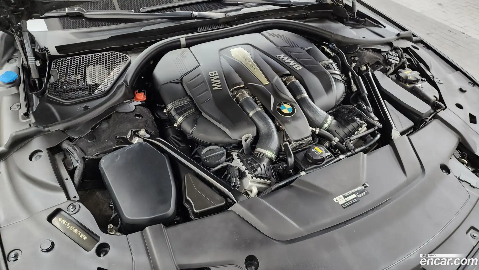 7-Series BMW 2017.11-OUTER-006