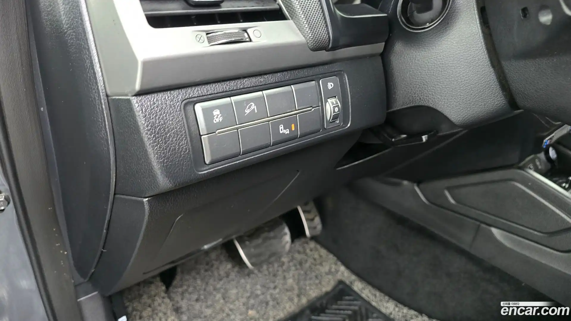 Rexton KG Mobility 2019.6-OPTION-041