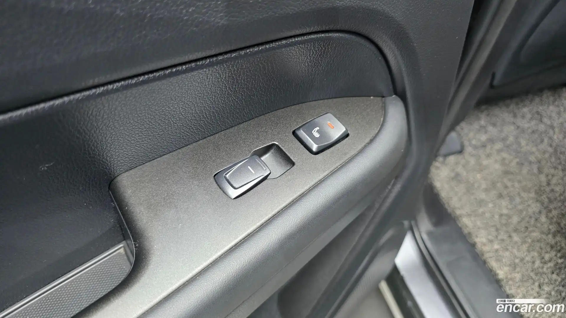 Rexton KG Mobility 2019.6-OPTION-043