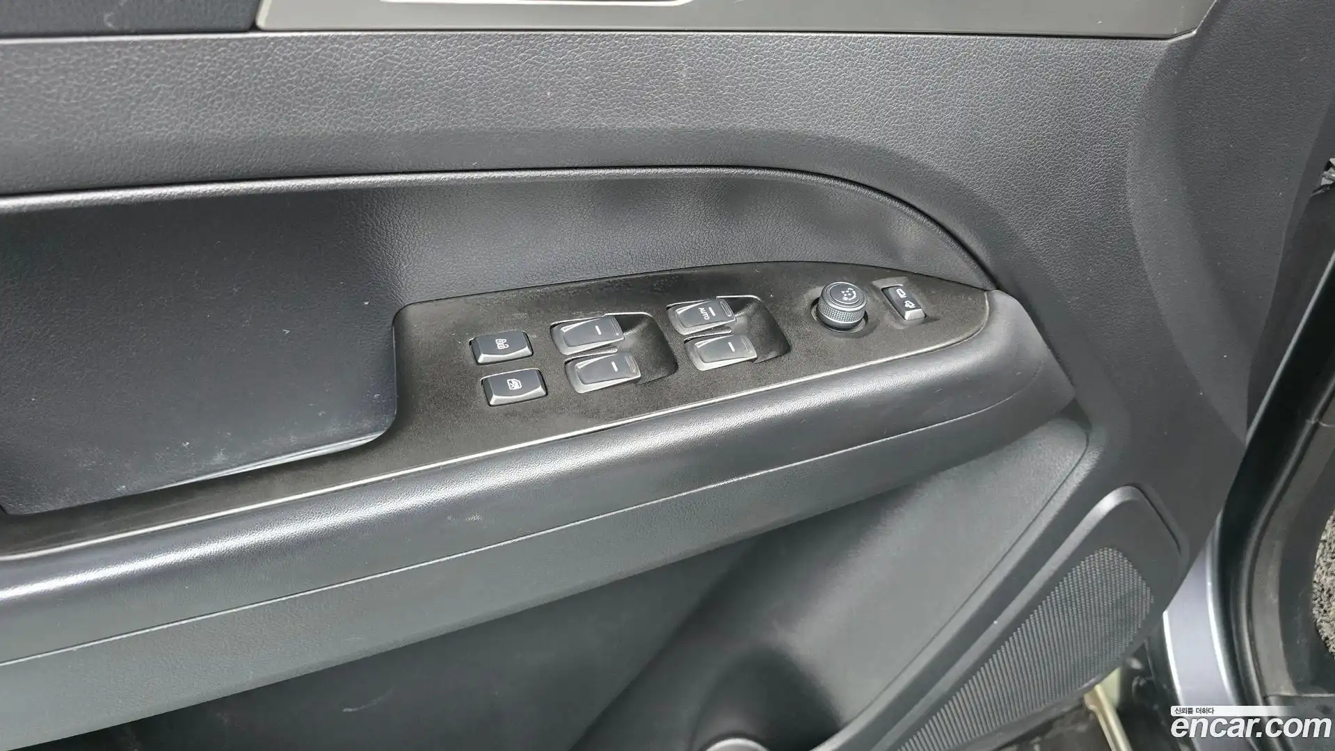 Rexton KG Mobility 2019.6-OPTION-047