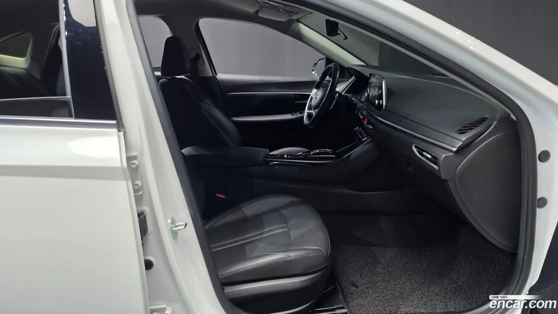 Sonata Hyundai 2021.6-OPTION-015