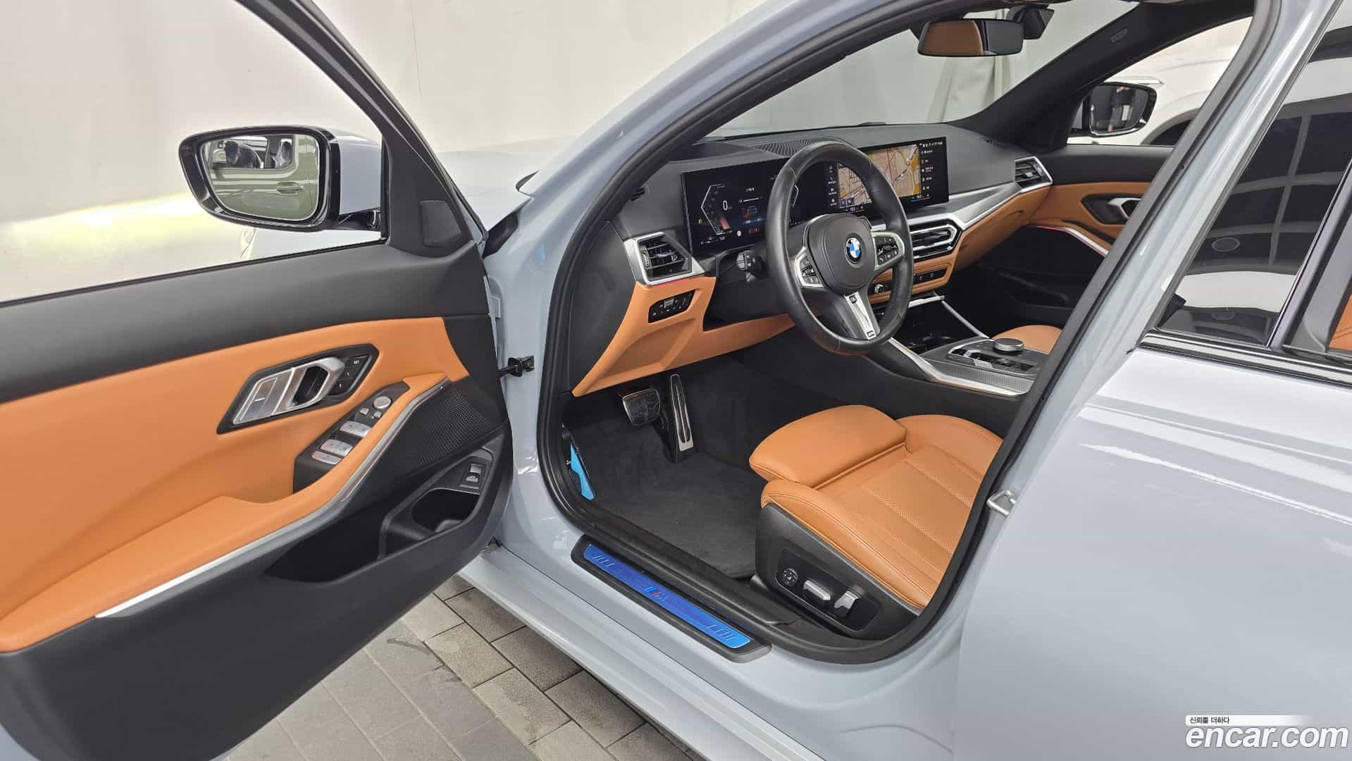 3-Series BMW 2023.5-INNER-010