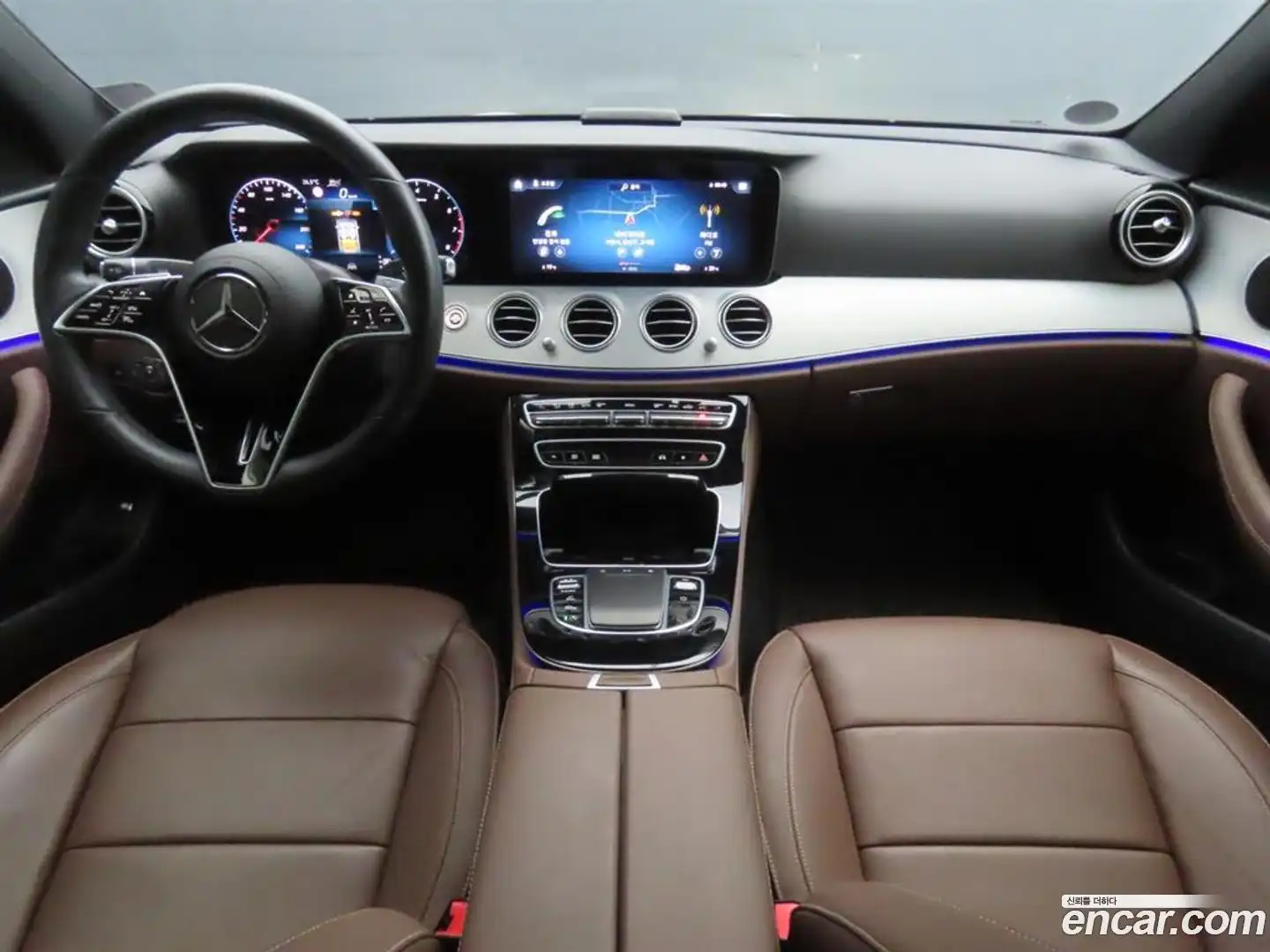 E-Class Mercedes-Benz 2021.7-INNER-009
