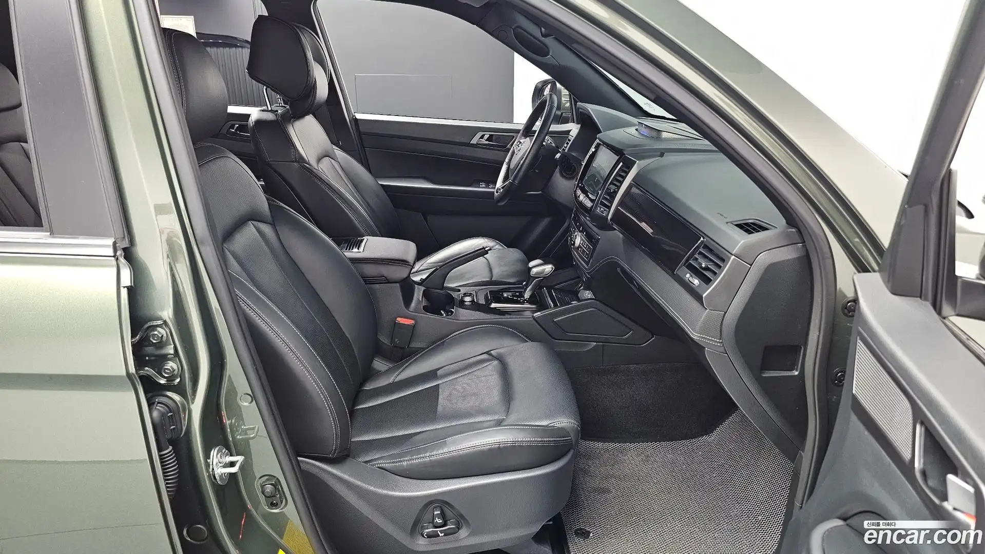 Rexton KG Mobility 2023.1-OPTION-016