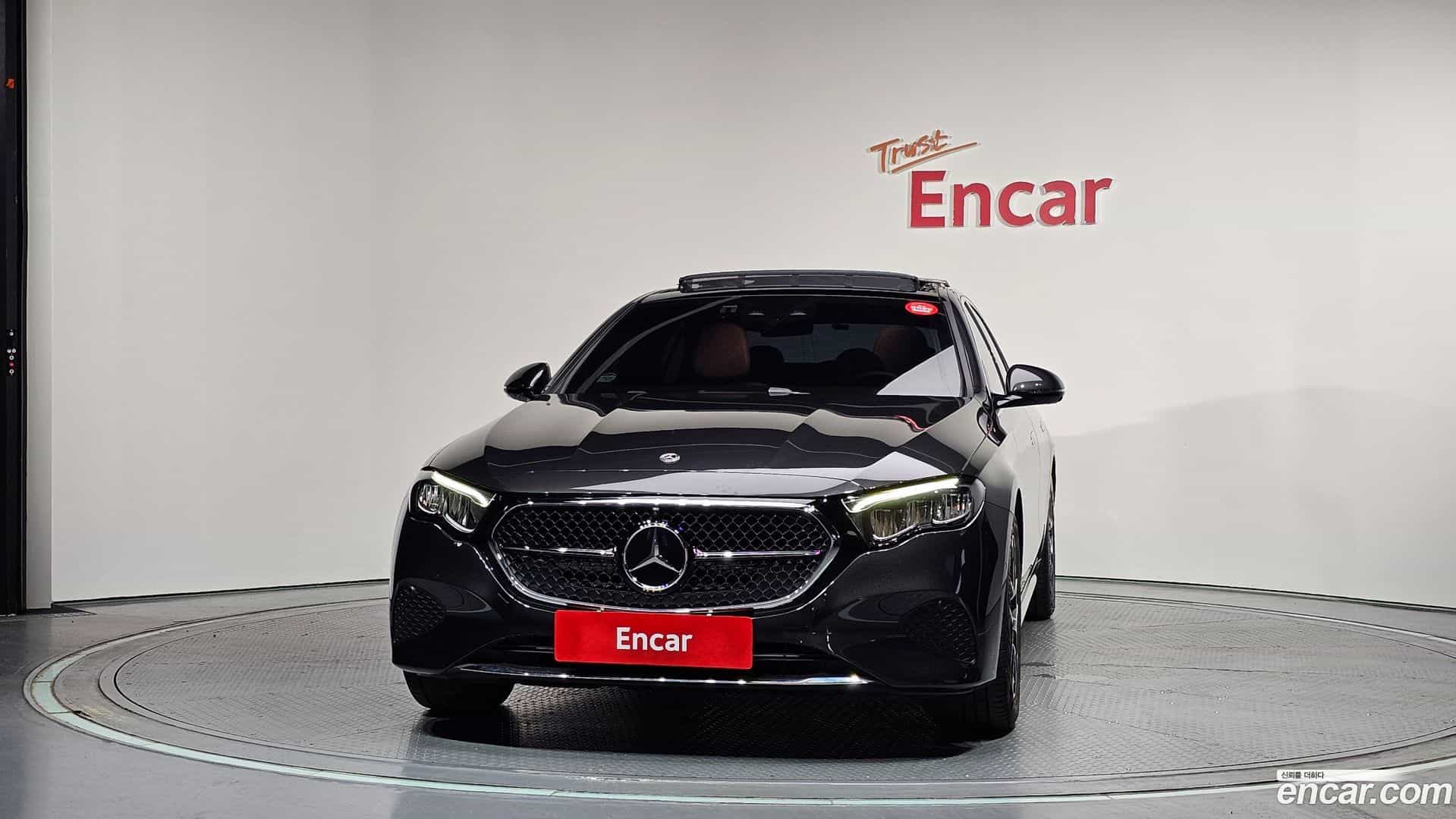 E-Class Mercedes-Benz 2025.2-OUTER-003