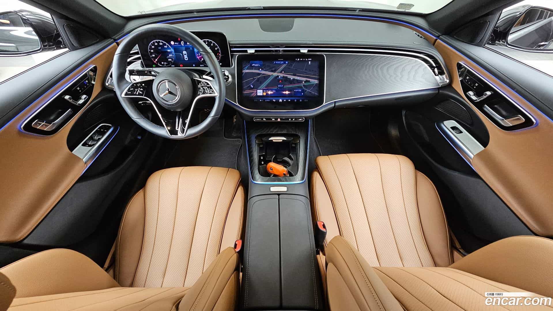 E-Class Mercedes-Benz 2025.2-INNER-007