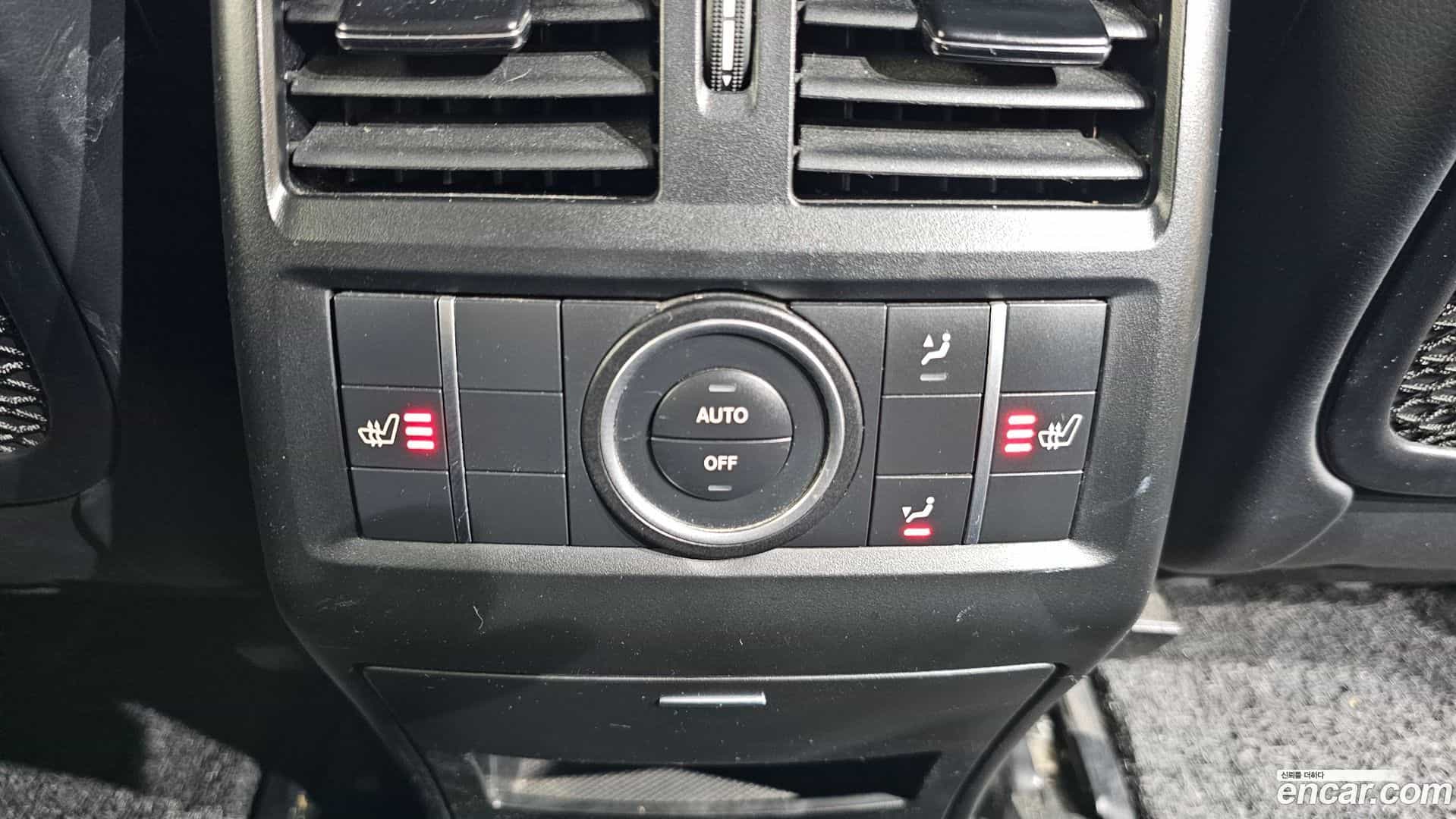 GLE-Class Mercedes-Benz 2016.8-OPTION-022