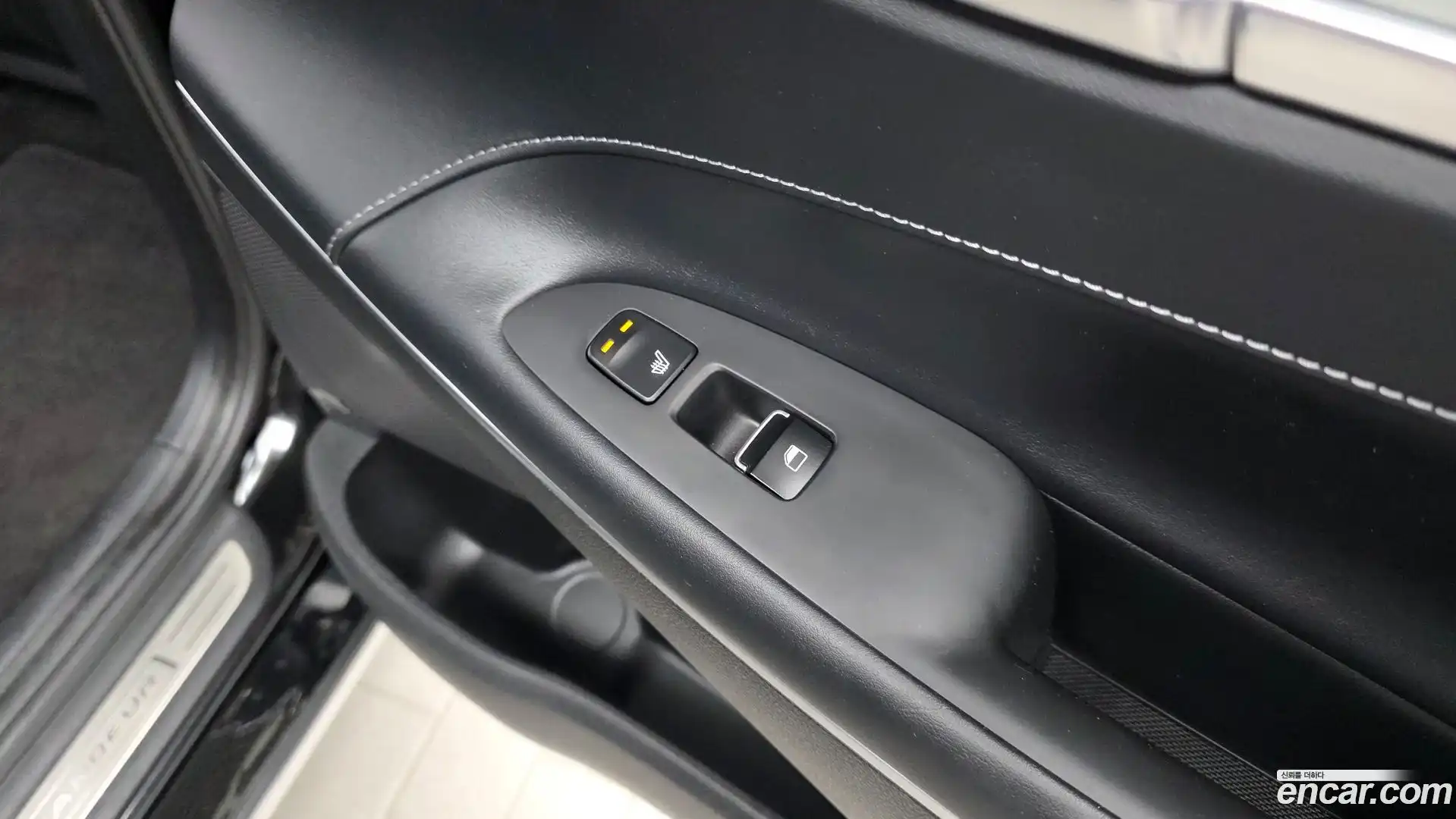 Grandeur Hyundai 2017.5-OPTION-022