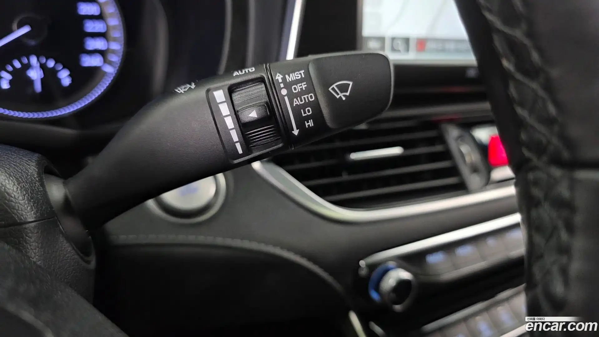 Grandeur Hyundai 2017.5-OPTION-042