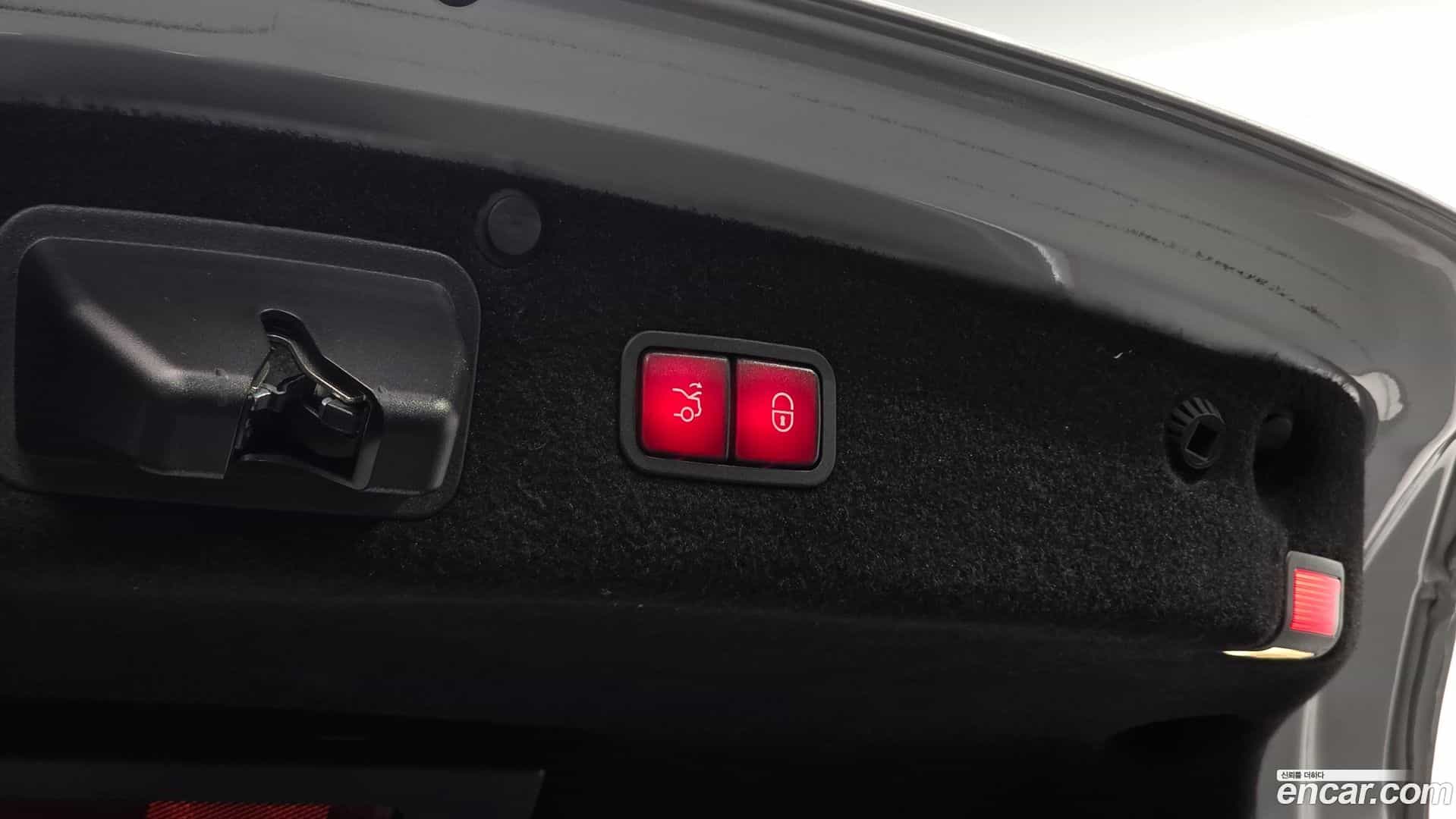 S-Class Mercedes-Benz 2015.2-OPTION-024
