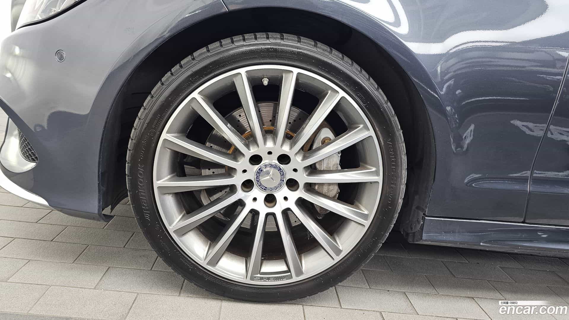 CLS-Class Mercedes-Benz 2015.10-OUTER-005