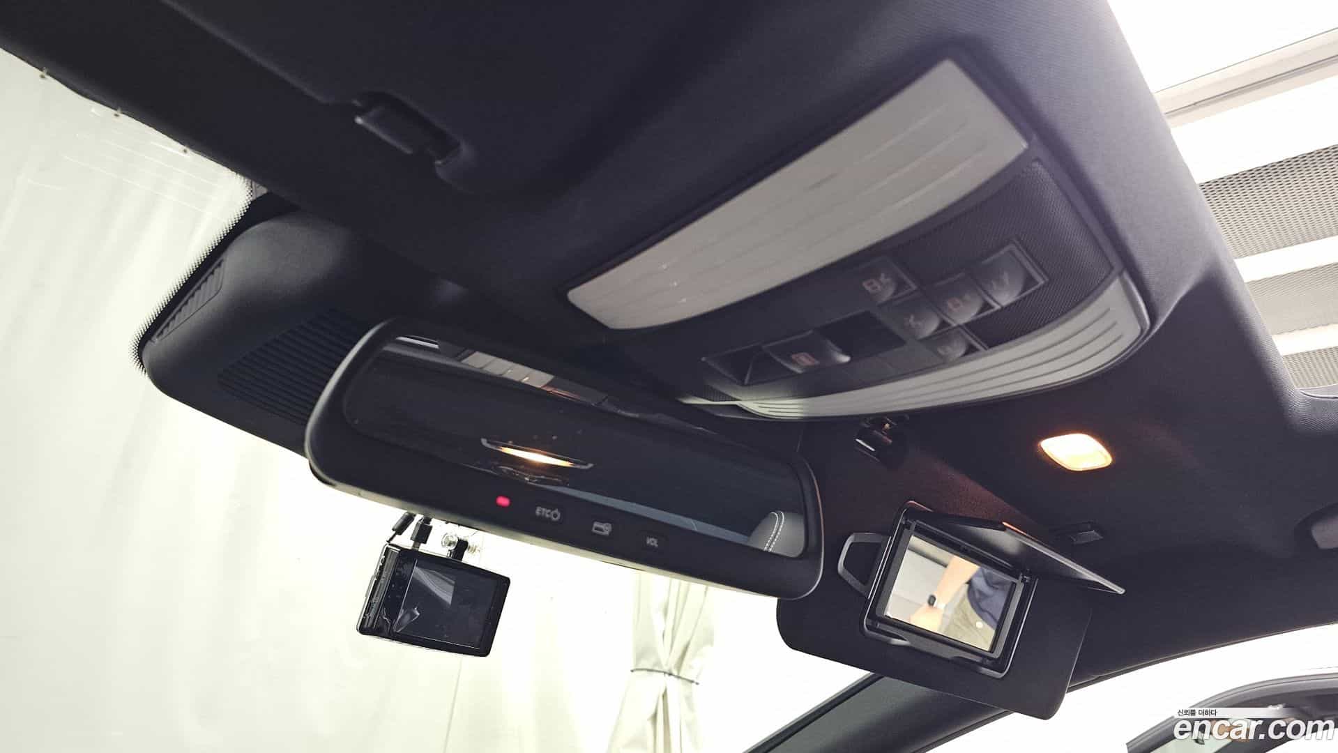 CLS-Class Mercedes-Benz 2015.10-OPTION-022