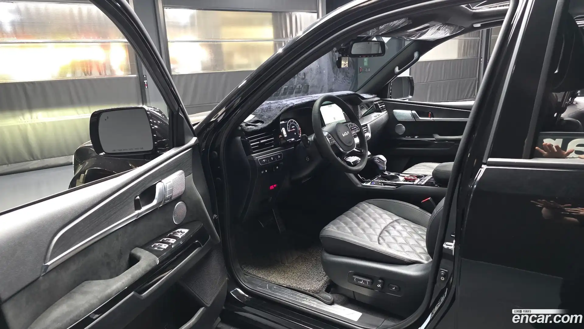 Mohave Kia 2023.3-INNER-010