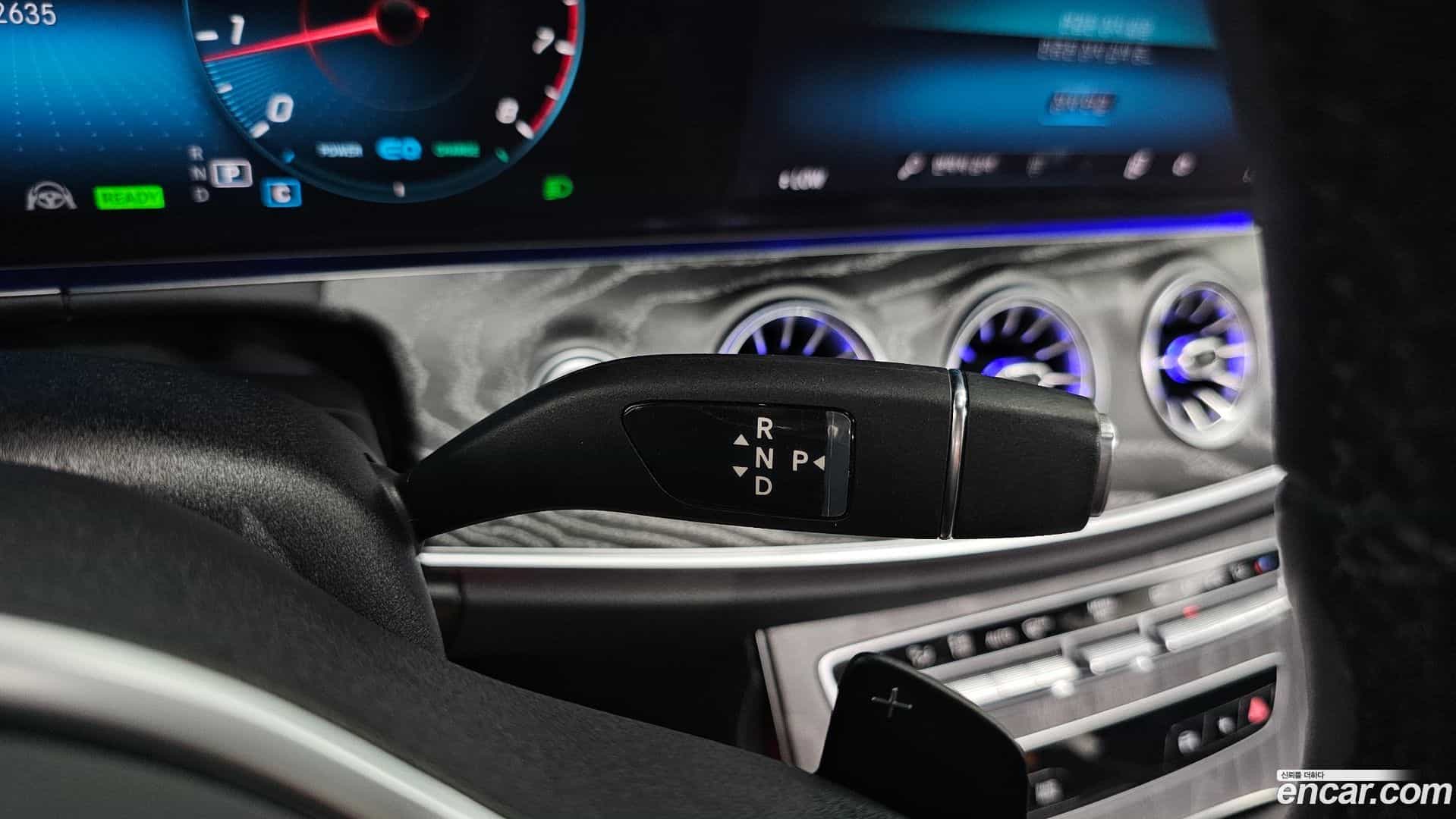 CLS-Class Mercedes-Benz 2021.5-INNER-009