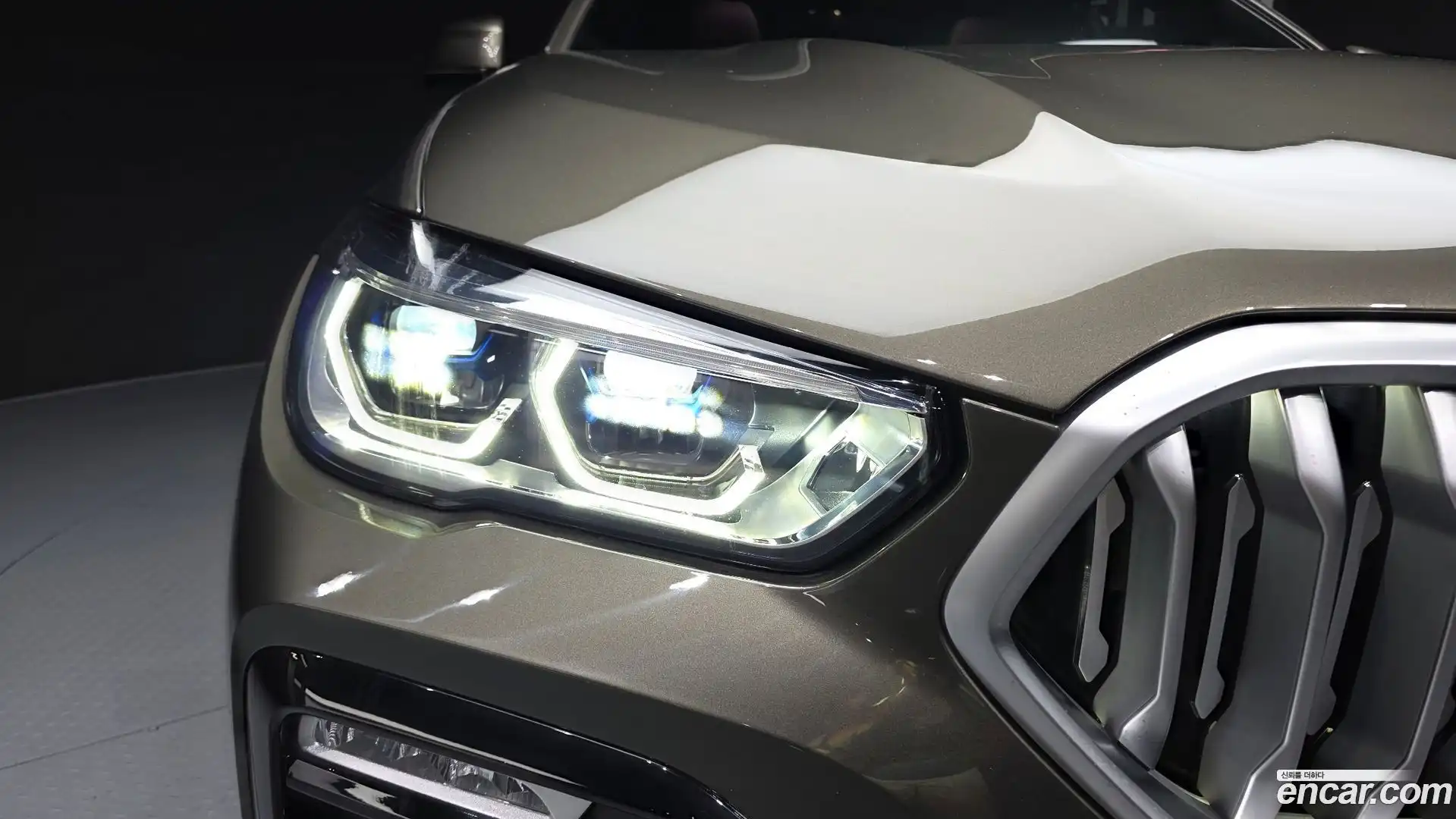 X6 BMW 2021.4-OUTER-032