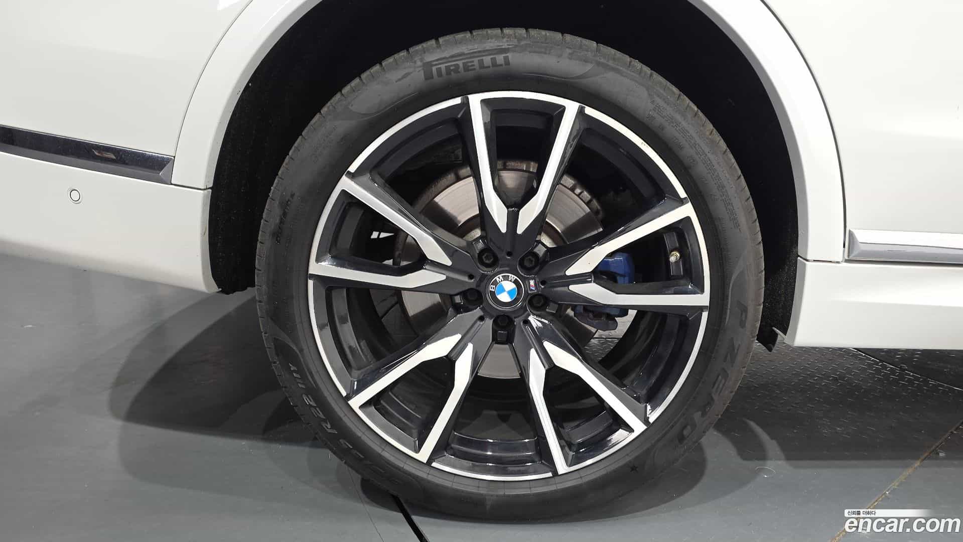 X7 BMW 2020.6-OUTER-005