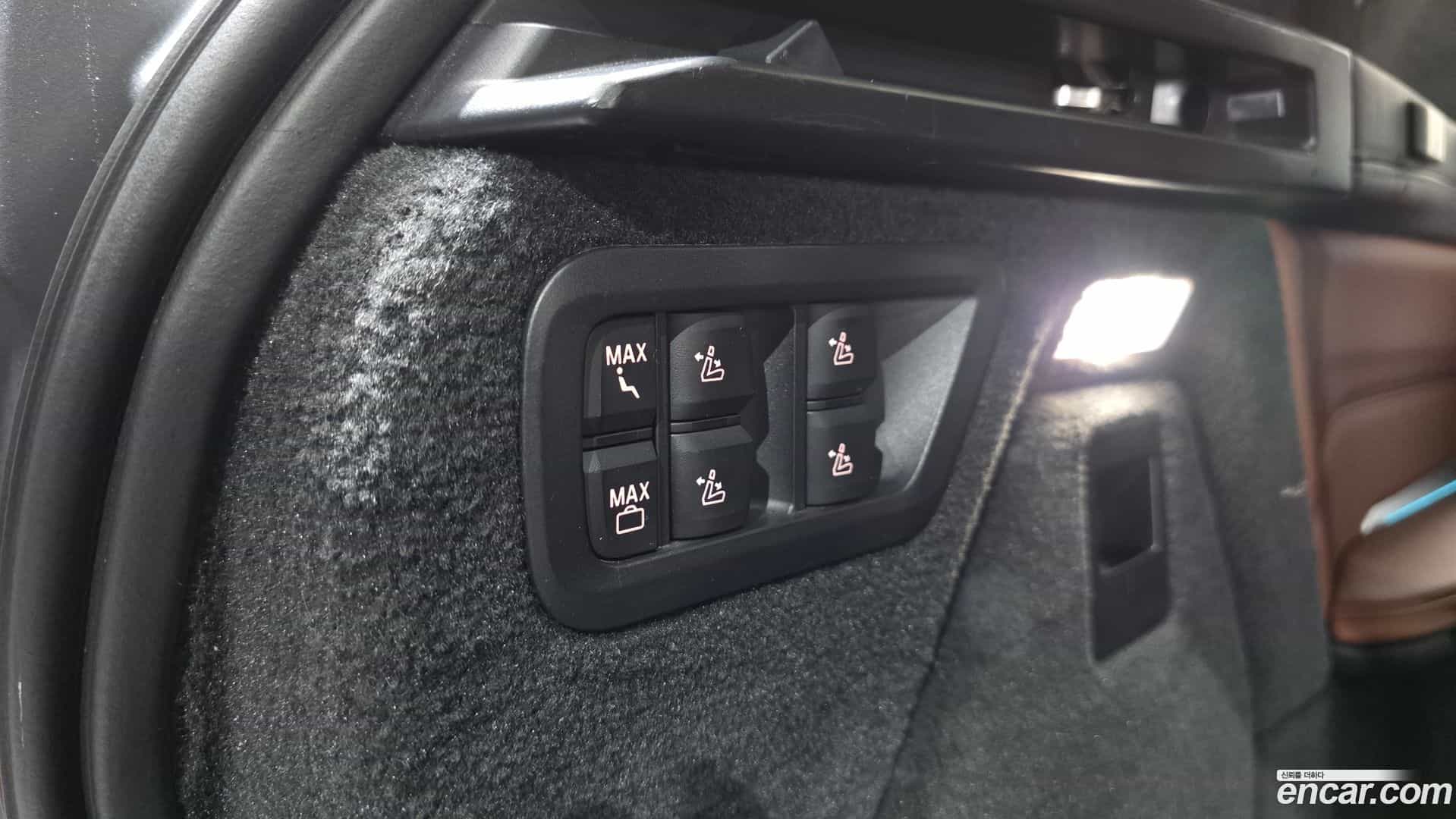 X7 BMW 2020.6-OPTION-049