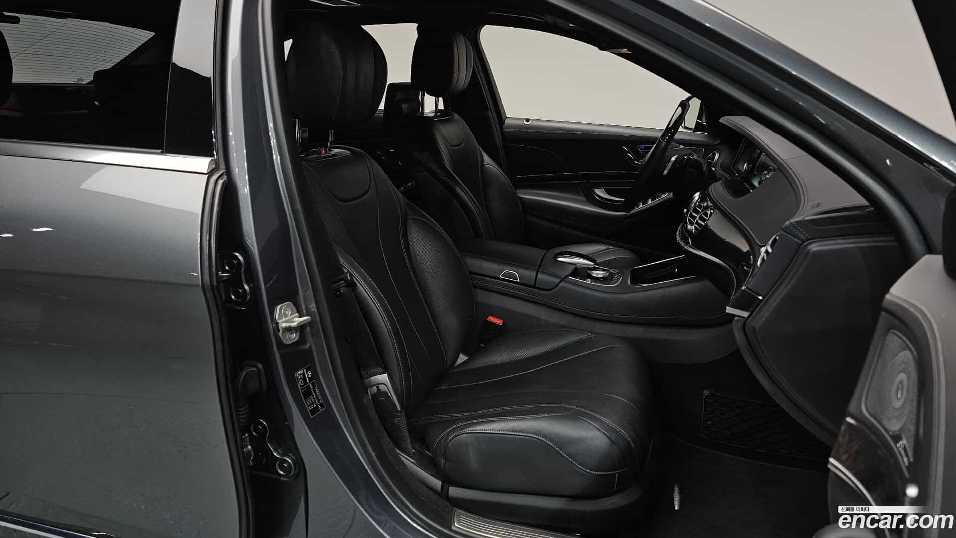 S-Class Mercedes-Benz 2017.6-OPTION-016