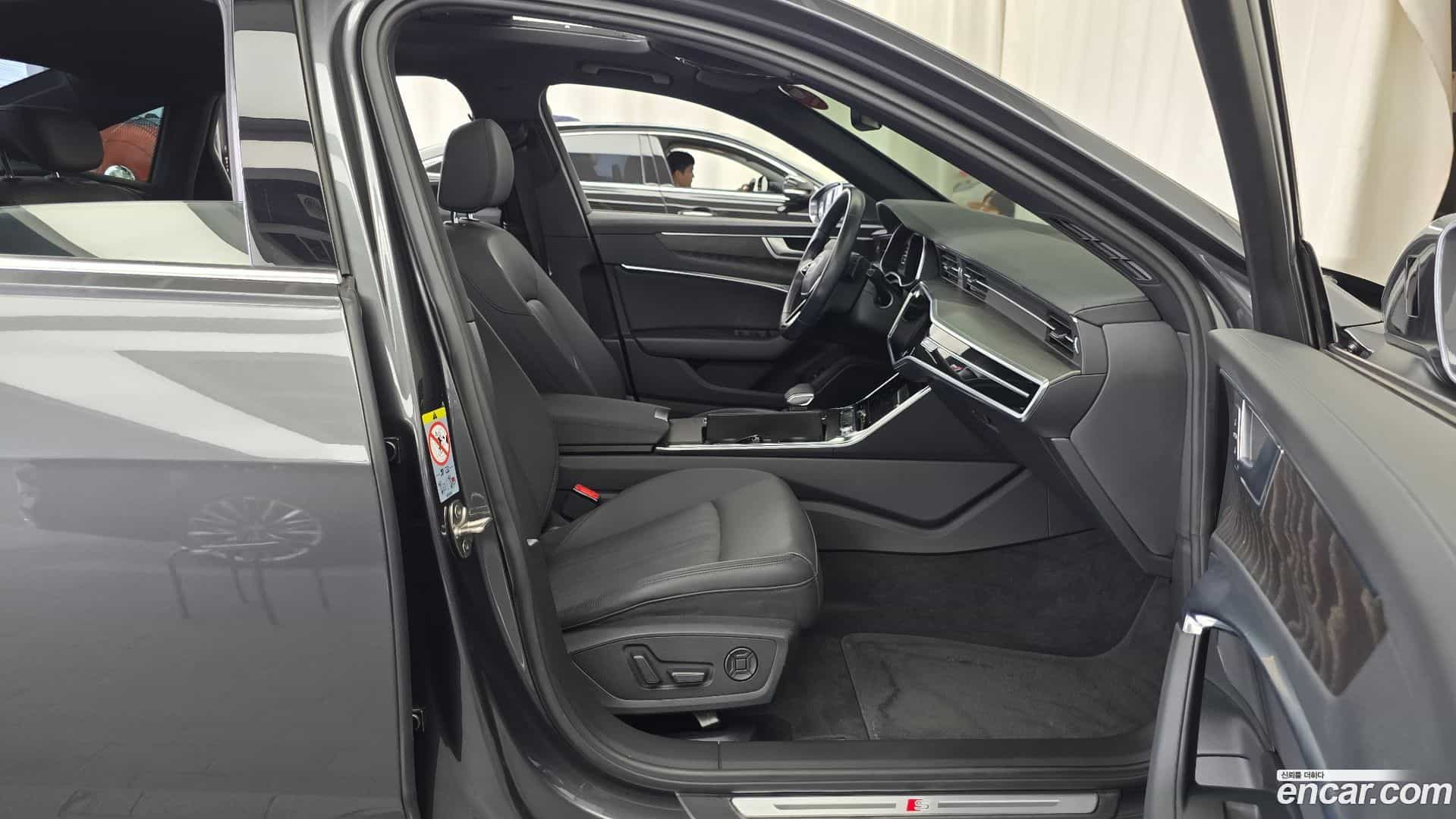 A6 Audi 2021.6-OPTION-015