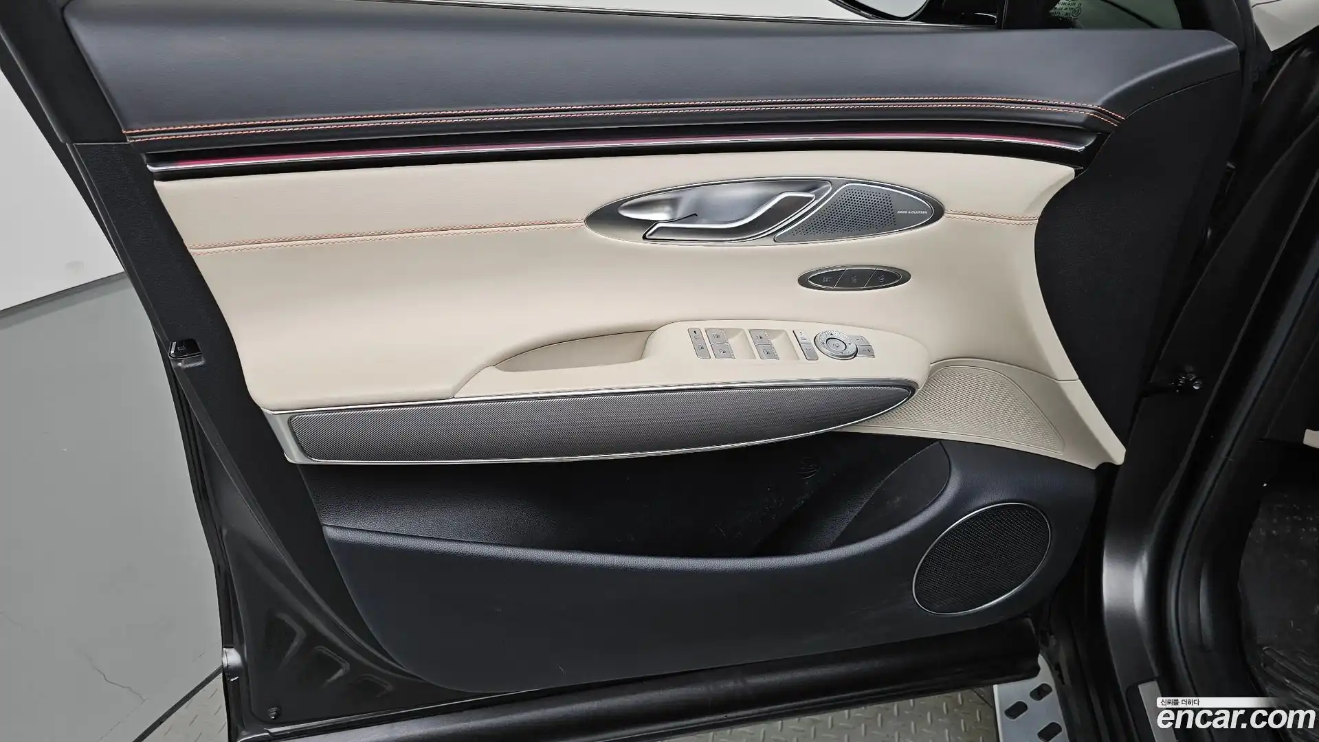 GV70 Genesis 2024.10-INNER-034