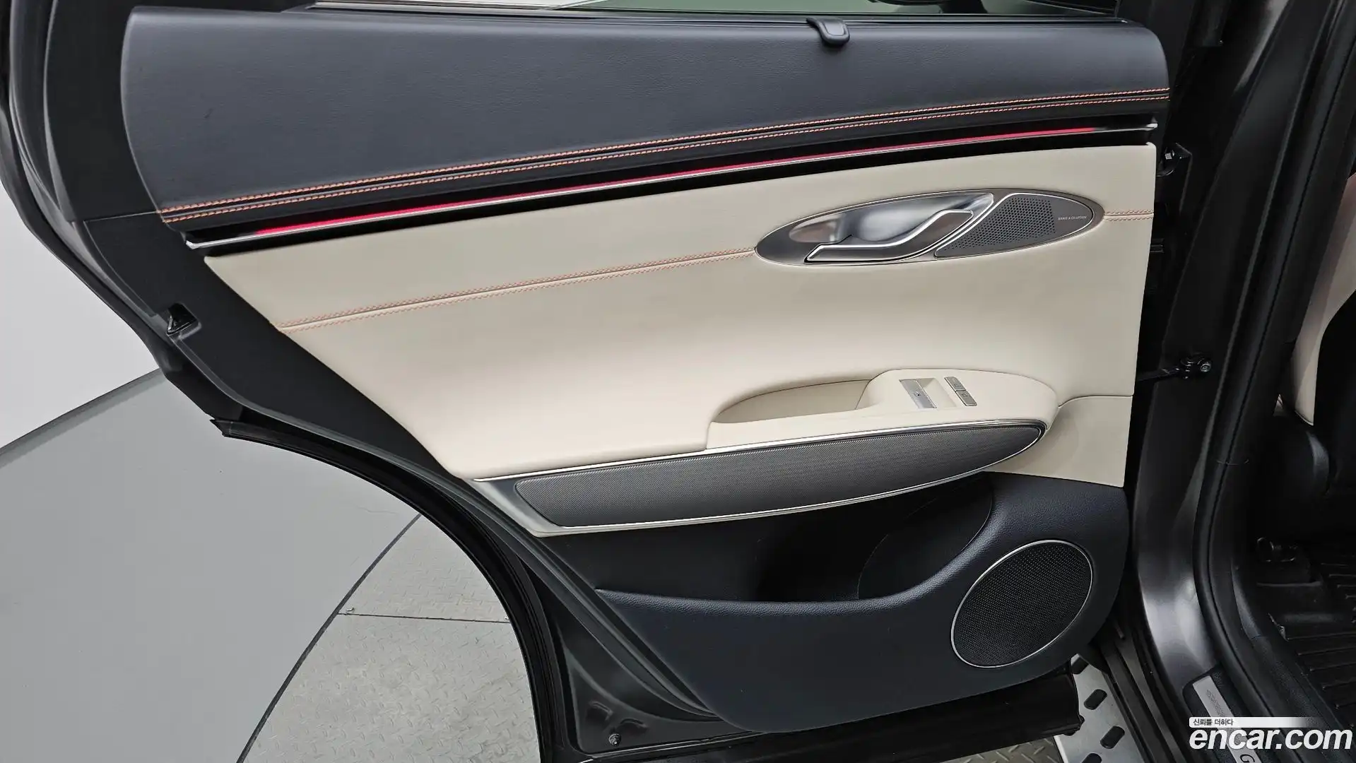 GV70 Genesis 2024.10-INNER-035