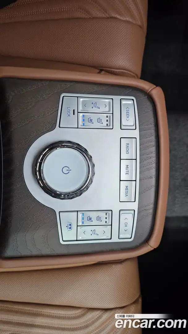 G80 Genesis 2023.7-OPTION-040