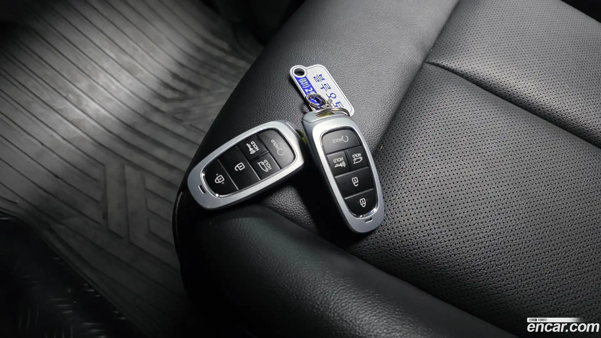 Staria Hyundai 2023.8-OPTION-017