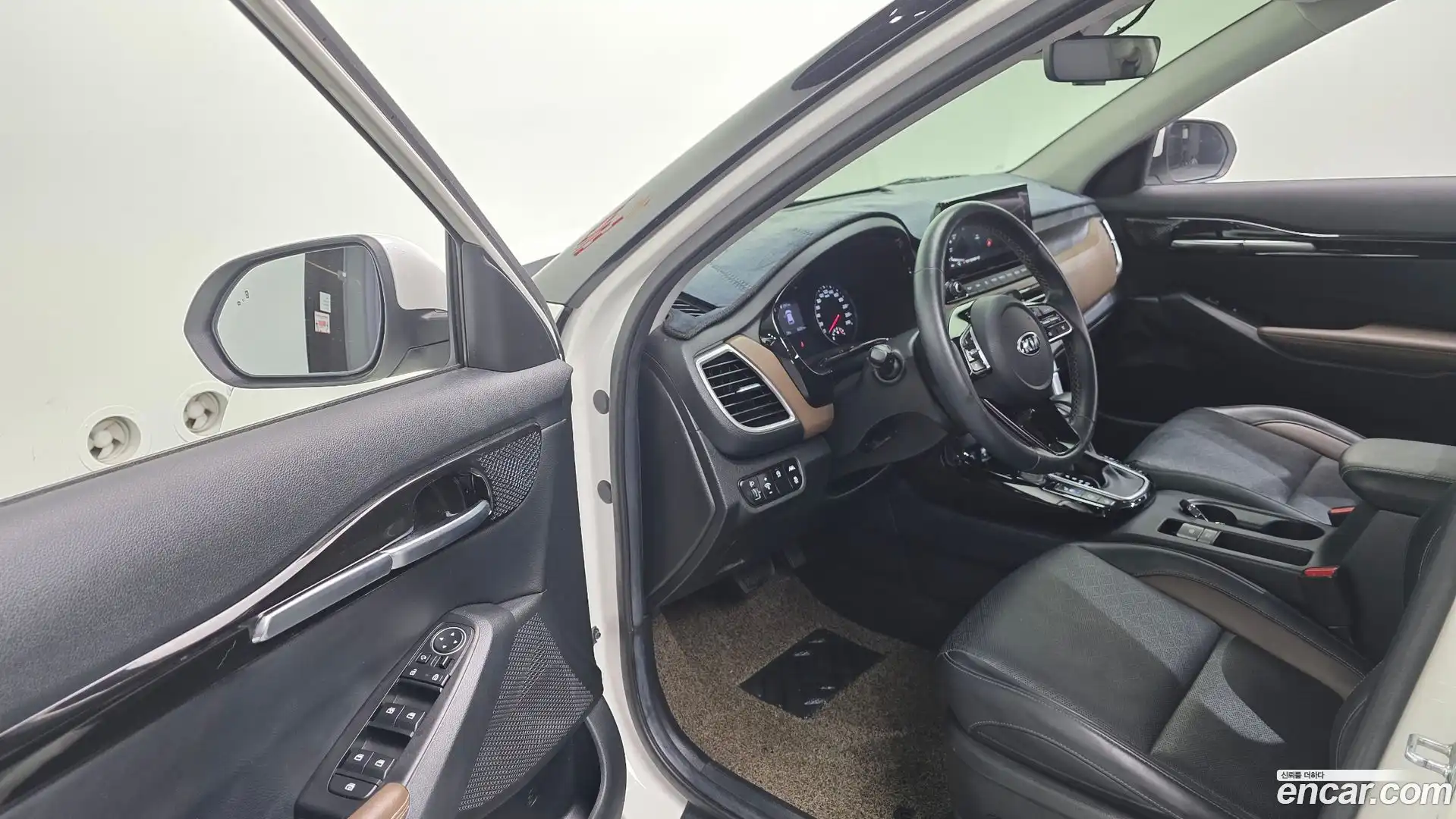 Seltos Kia 2020.10-OPTION-015