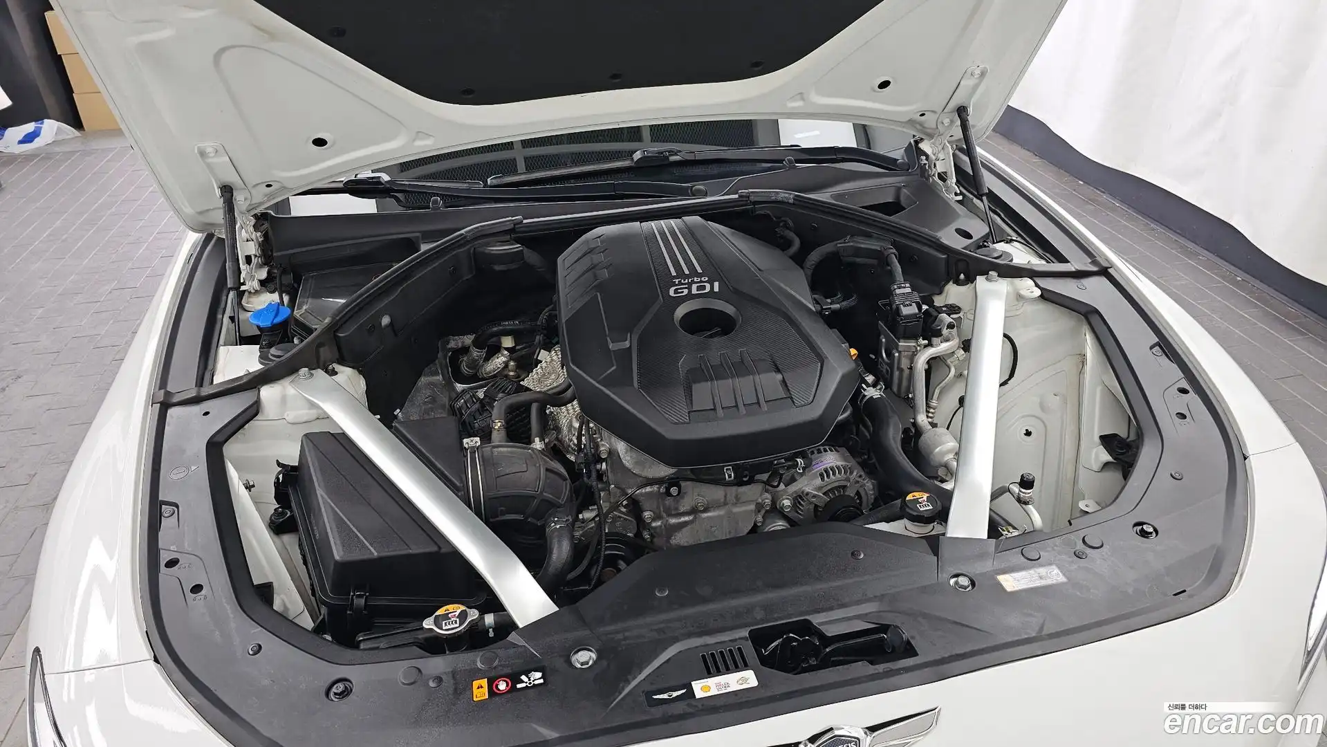 G70 Genesis 2020.11-OUTER-006