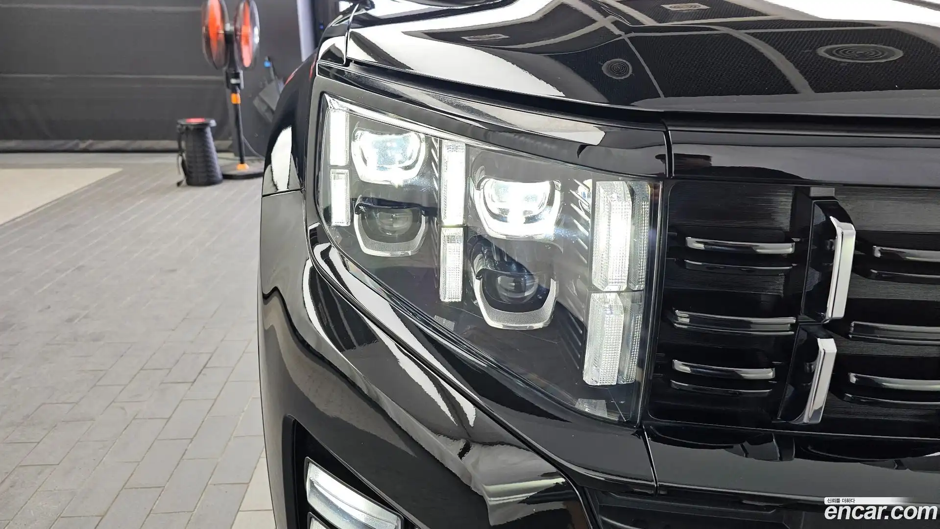 Mohave Kia 2023.7-OUTER-032