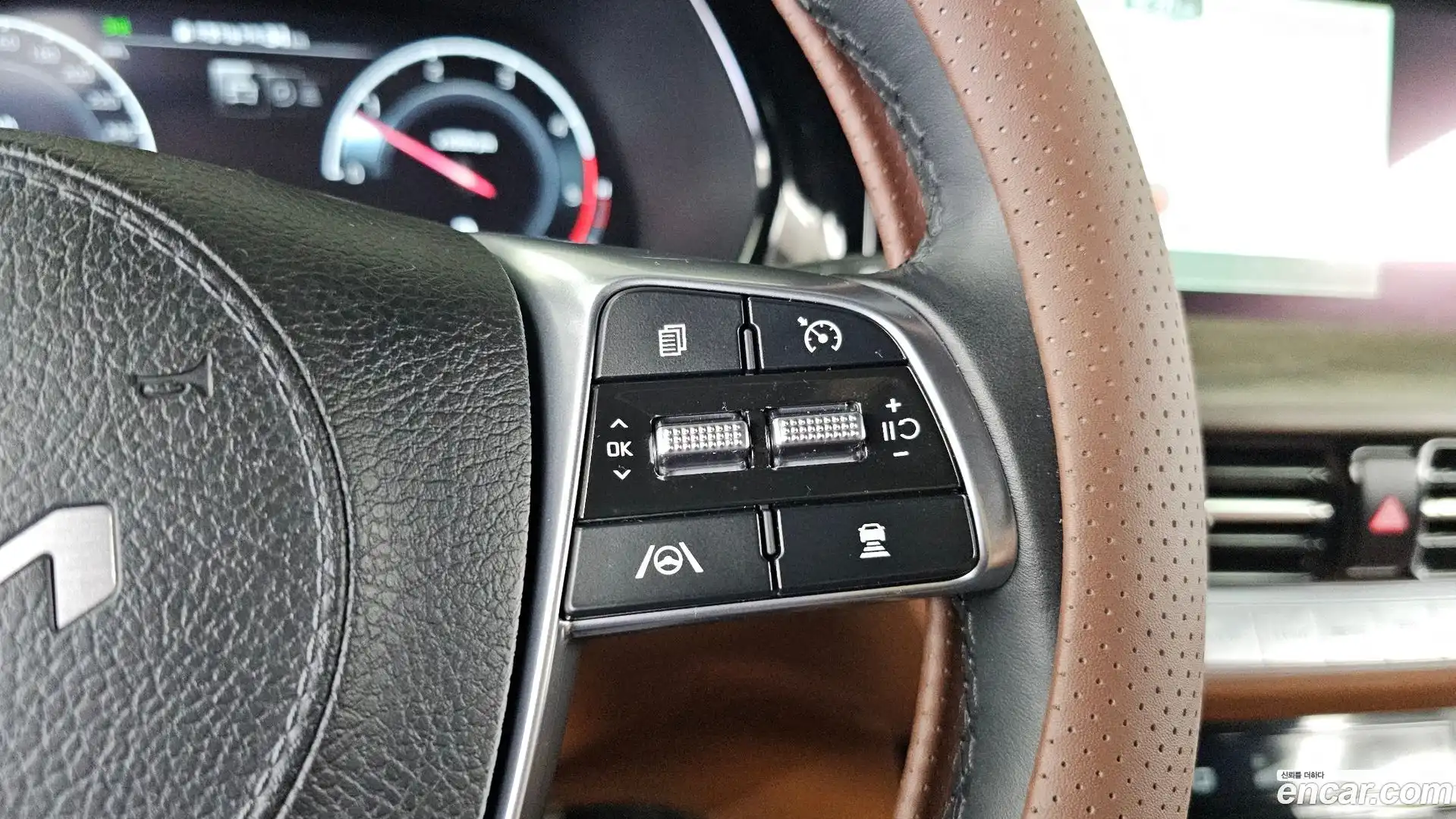 Mohave Kia 2023.7-OPTION-046