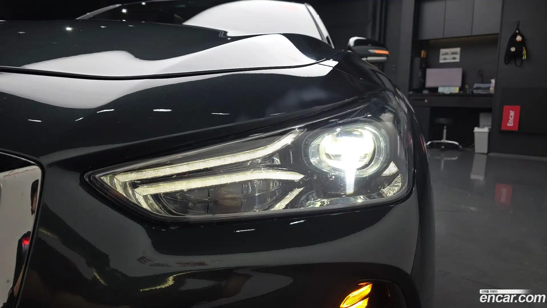 G70 Genesis 2017.9-OUTER-032