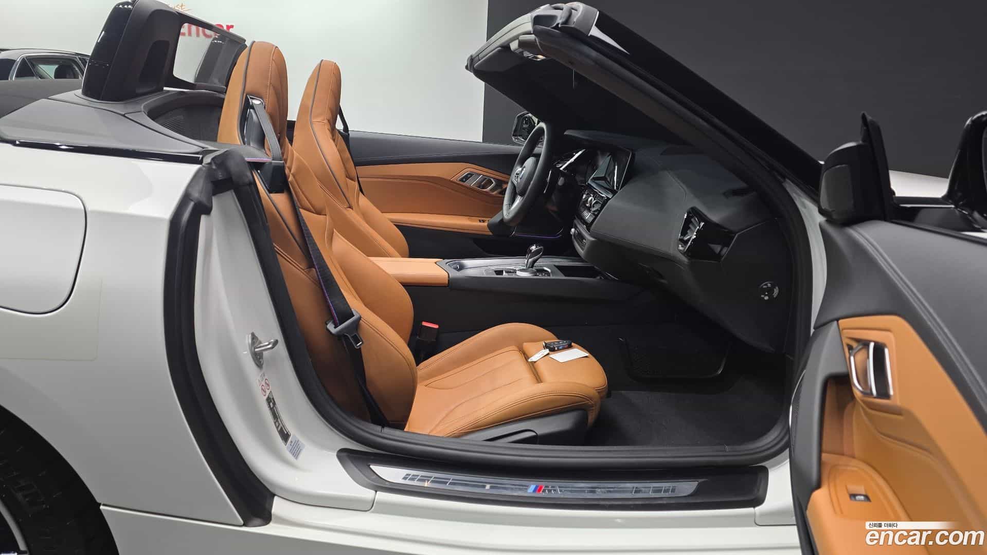 Z4 BMW 2022.7-INNER-036