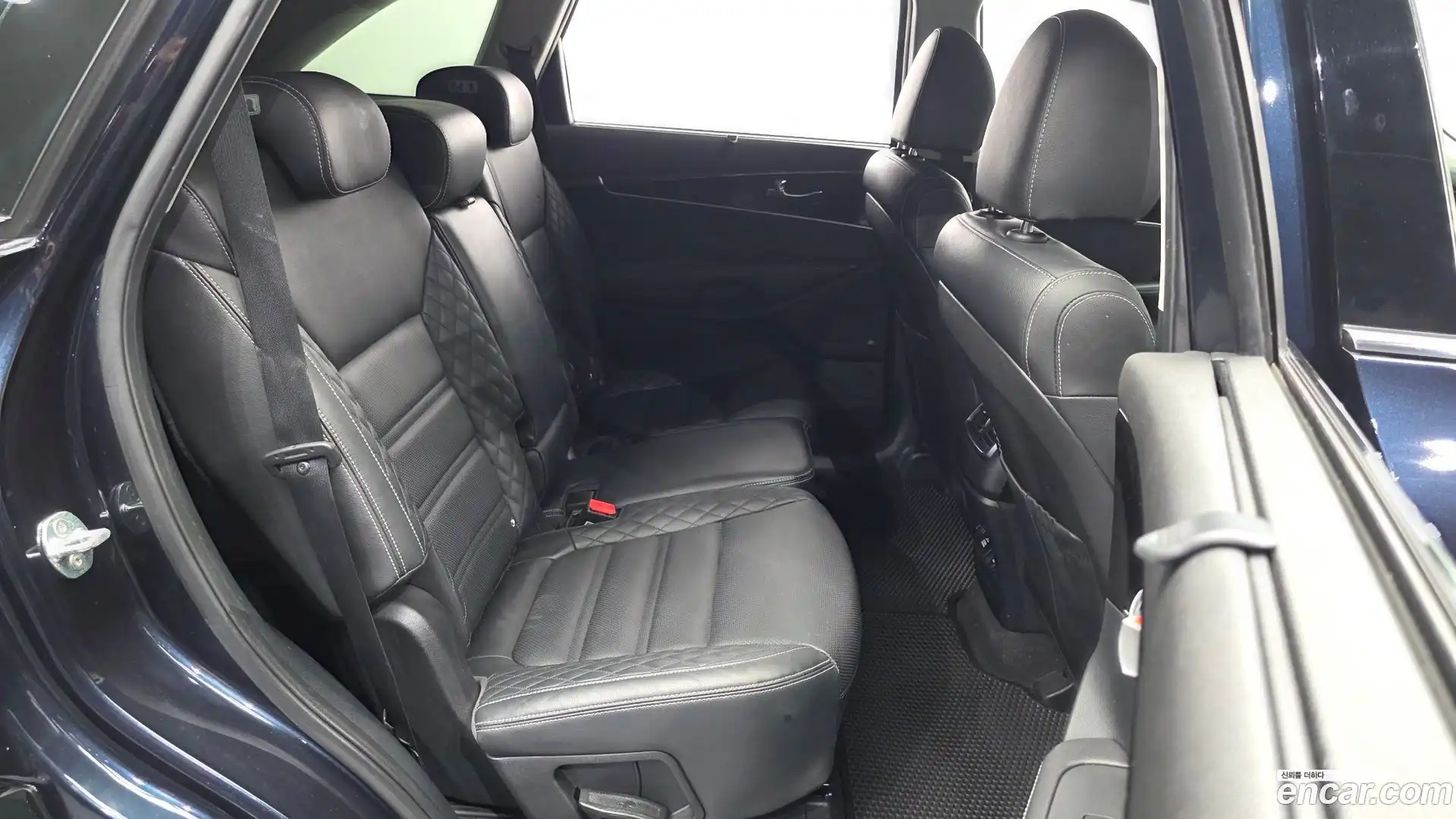 Sorento Kia 2019.7-OPTION-015