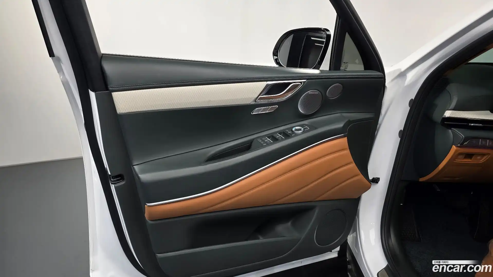 GV80 Genesis 2024.6-INNER-034