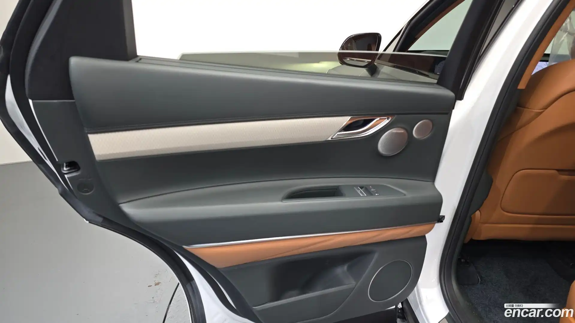 GV80 Genesis 2024.6-INNER-035