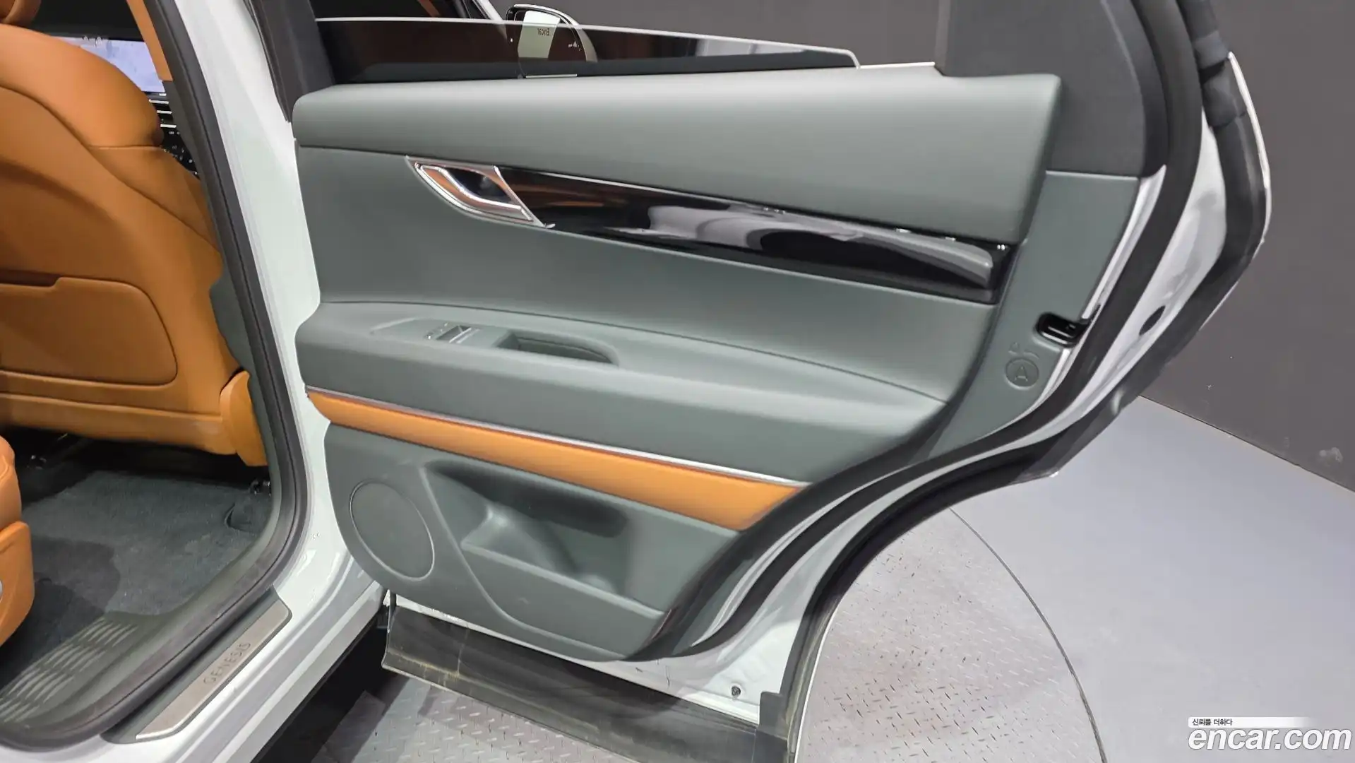 GV80 Genesis 2026.0-INNER-035