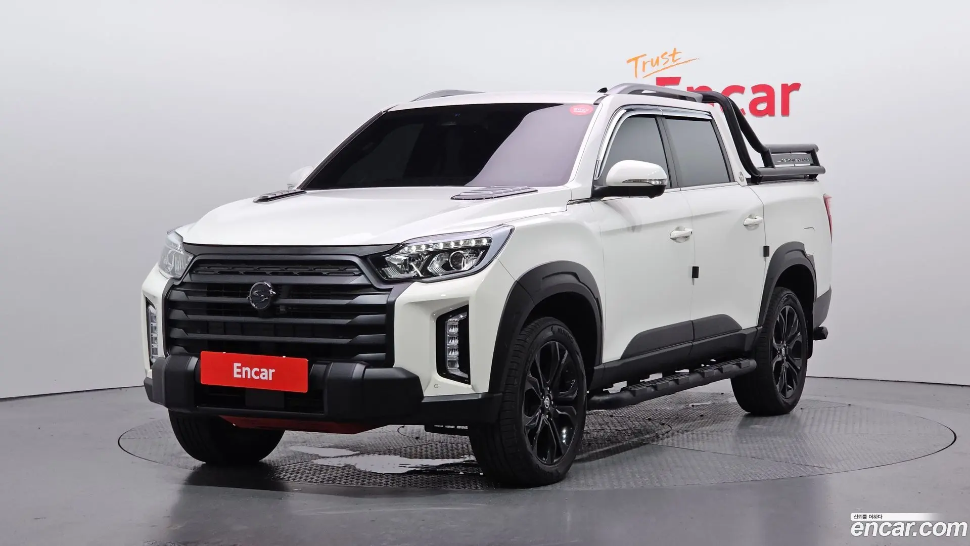 Main__Slider__Photo:Rexton KG Mobility 2023.3-0