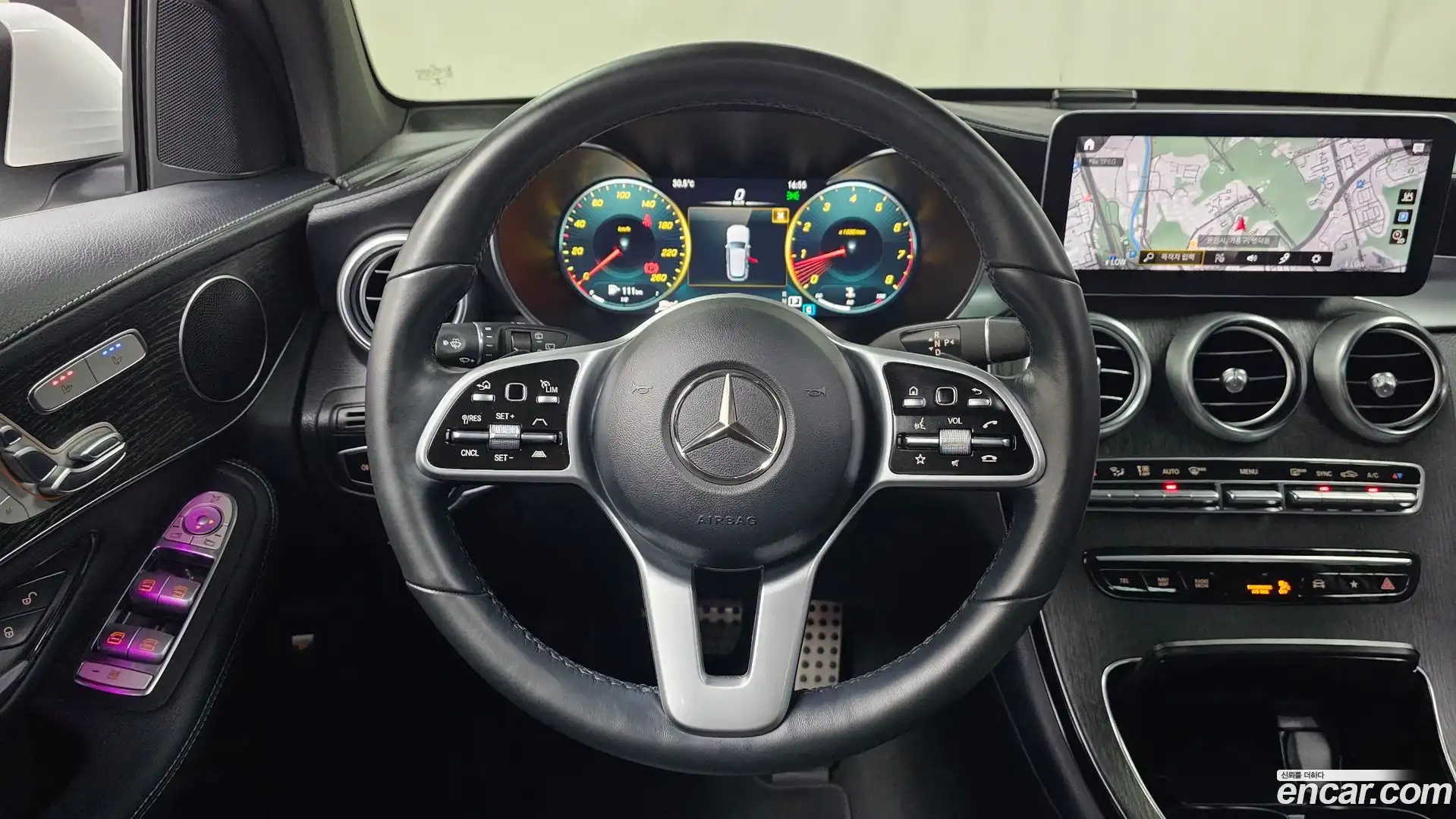 GLC-Class Mercedes-Benz 2022.7-OPTION-017