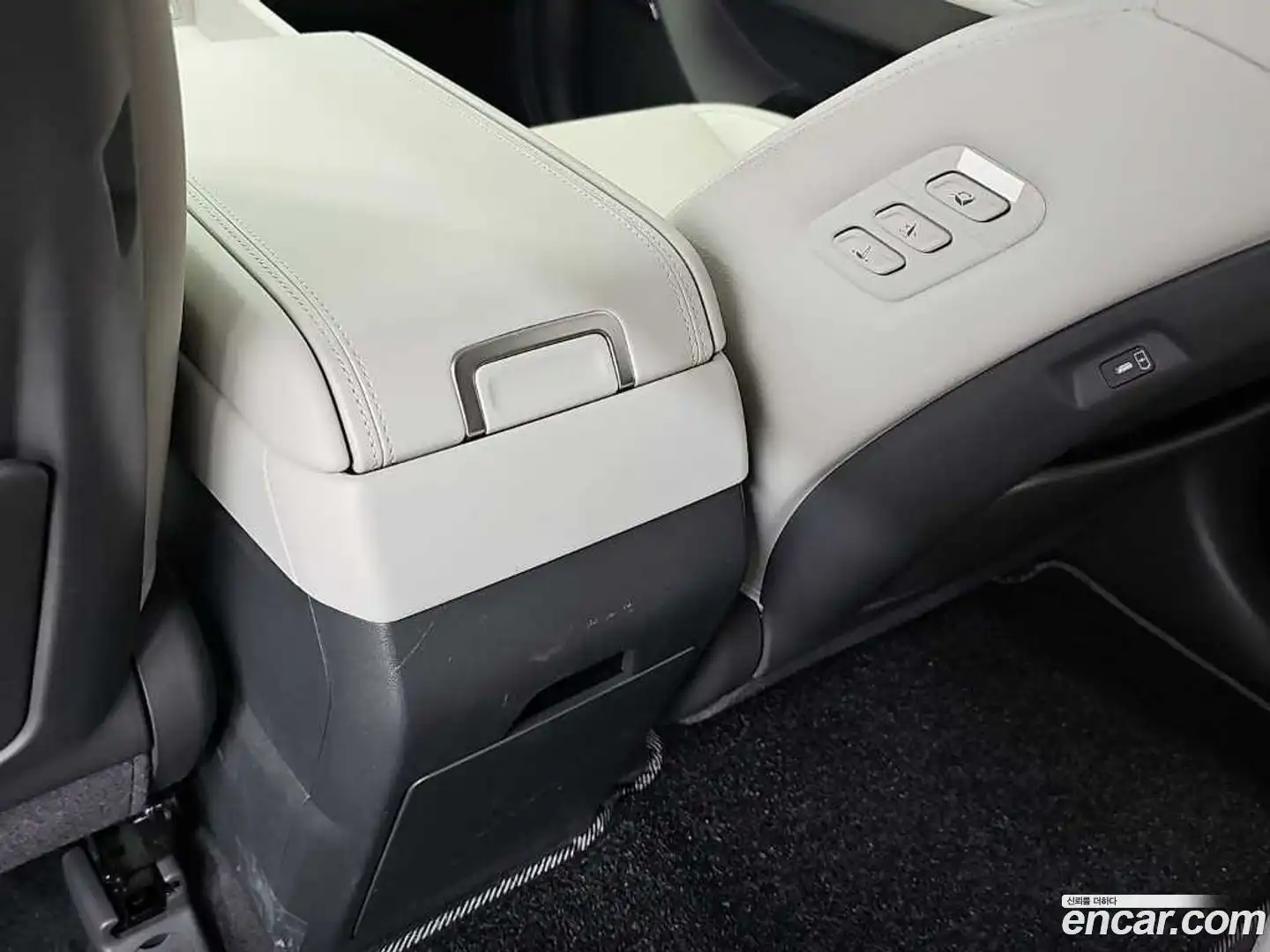 Santafe Hyundai 2025.3-OPTION-017
