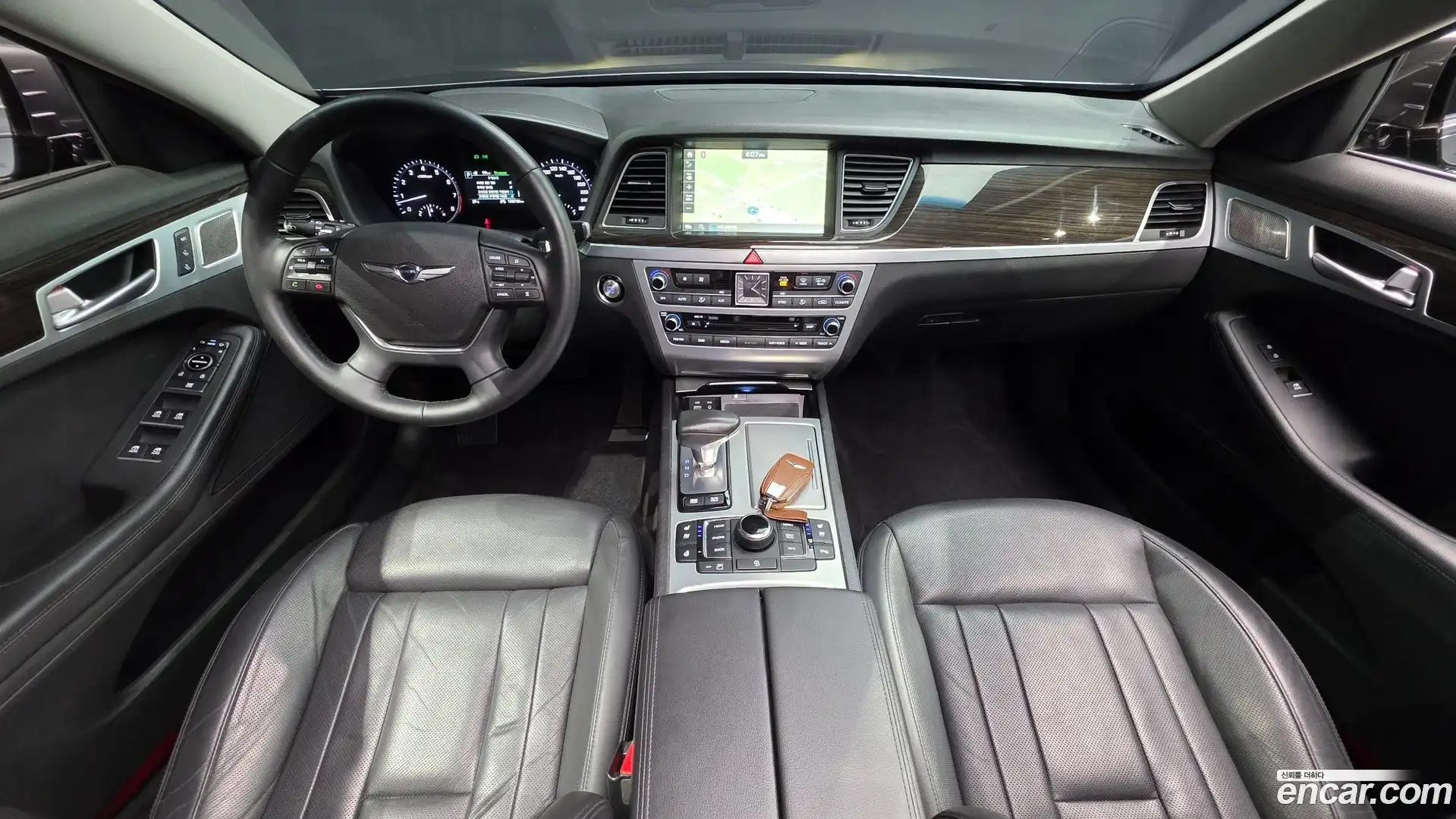 G80 Genesis 2016.10-INNER-007