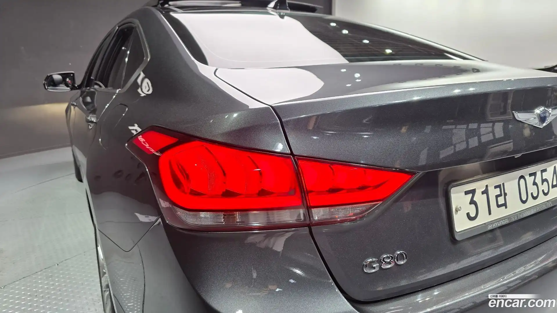 G80 Genesis 2016.10-OUTER-033