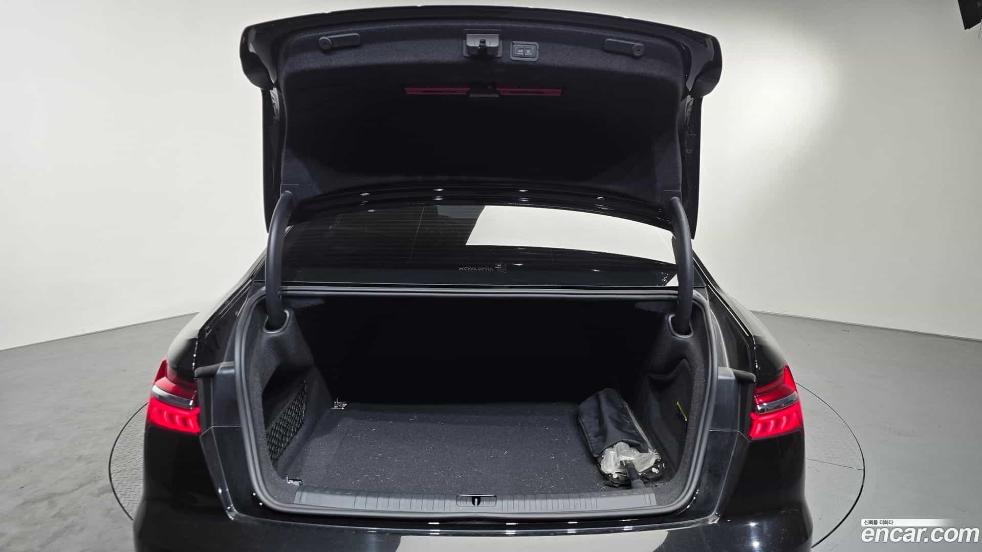 A6 Audi 2020.5-OPTION-022