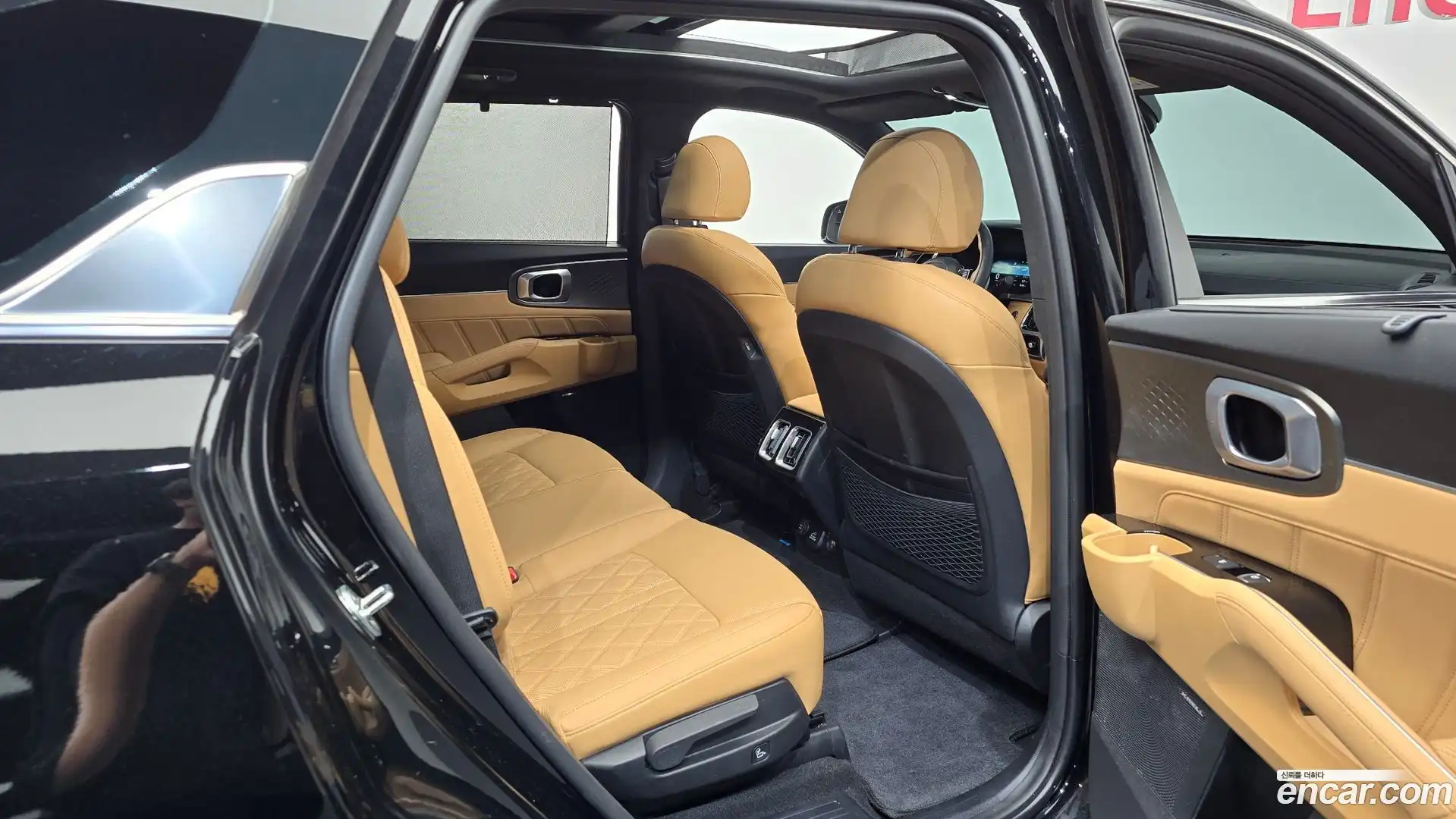 Sorento Kia 2022.8-OPTION-015