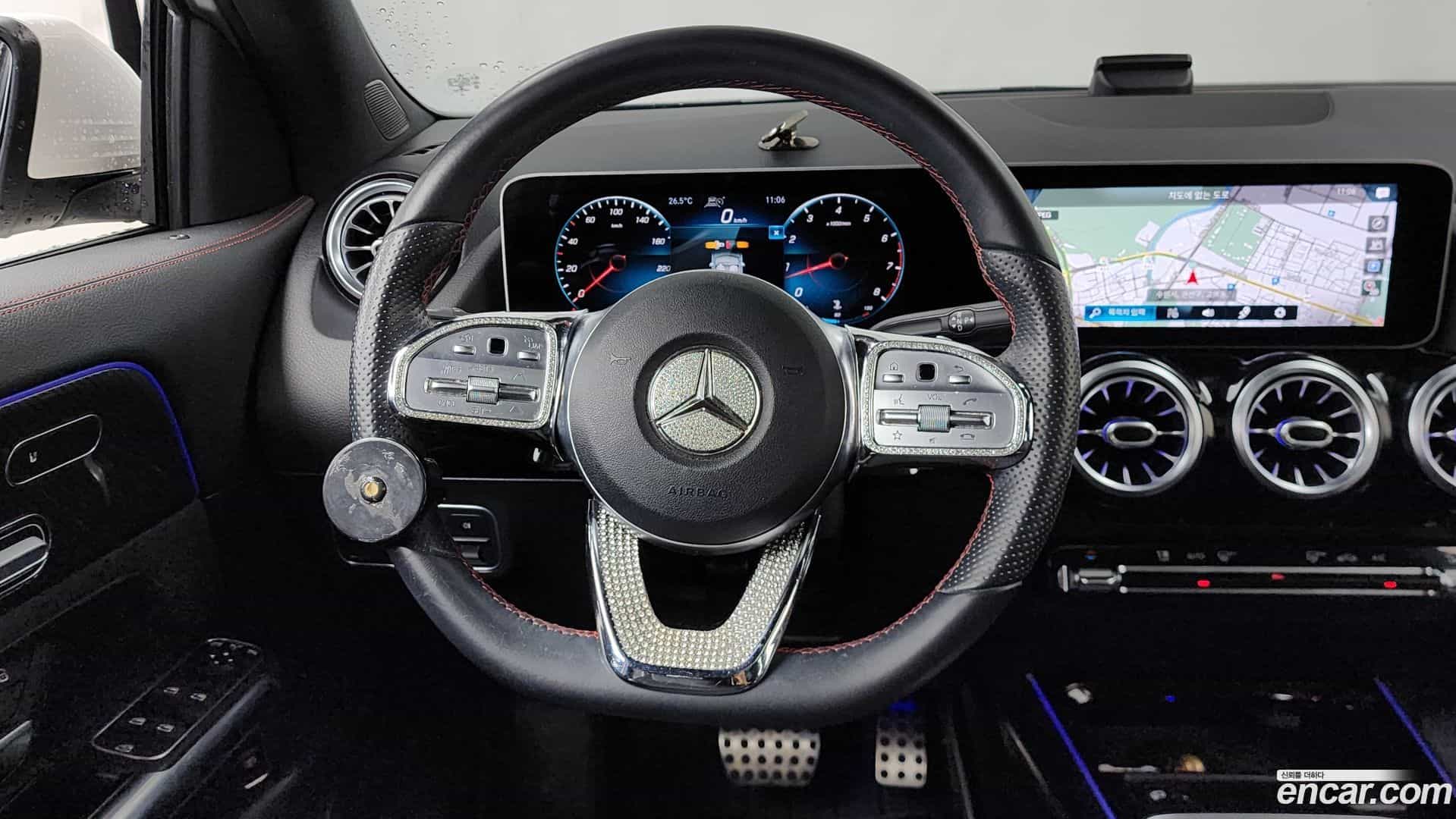 GLA-Class Mercedes-Benz 2020.8-OPTION-017