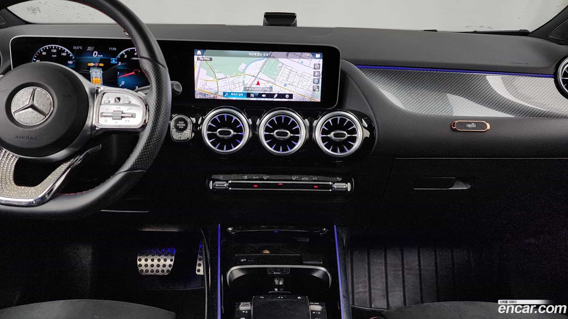 GLA-Class Mercedes-Benz 2020.8-OPTION-018